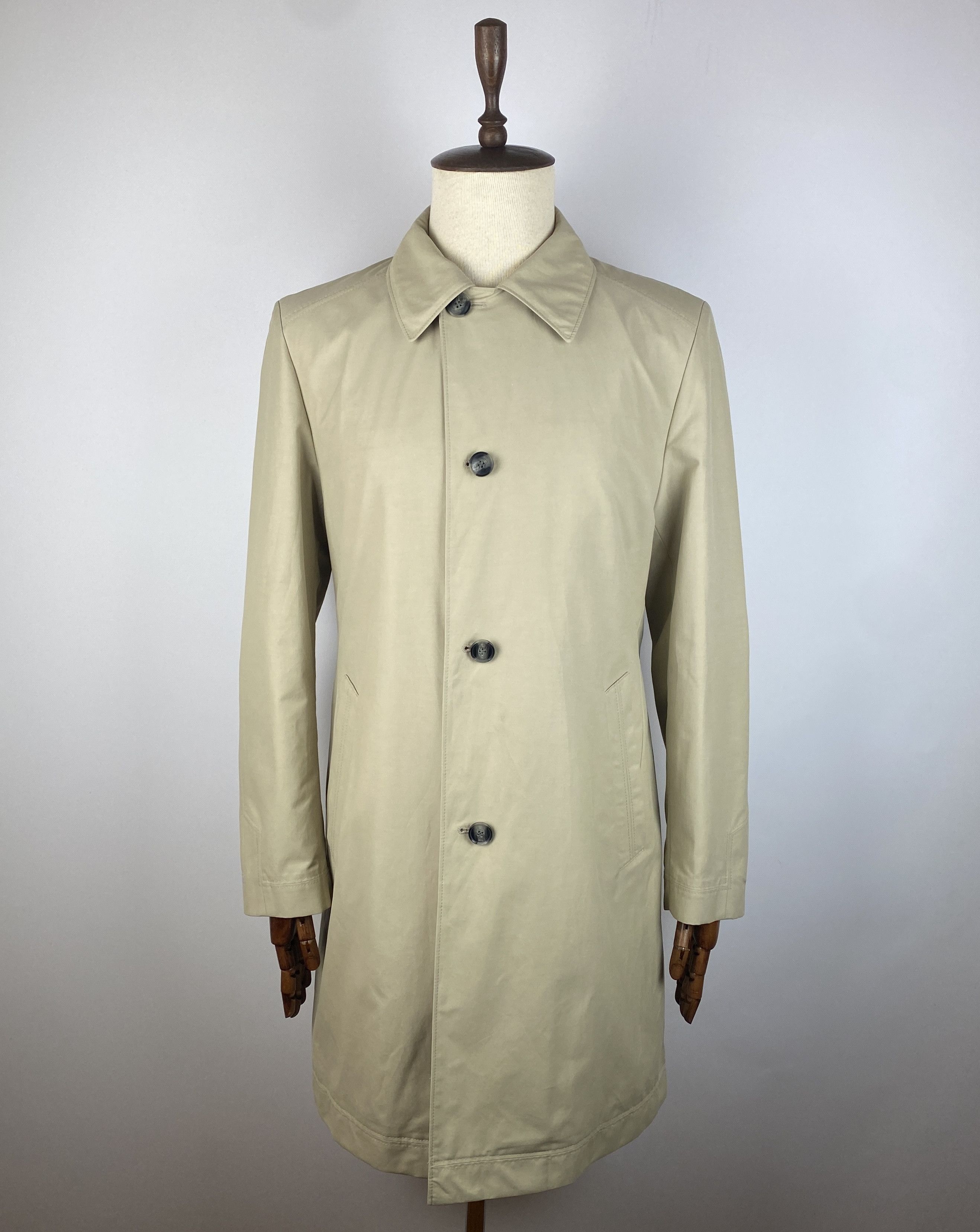 Hugo Boss Water Repellent Men Trench Coat Beige Size 52