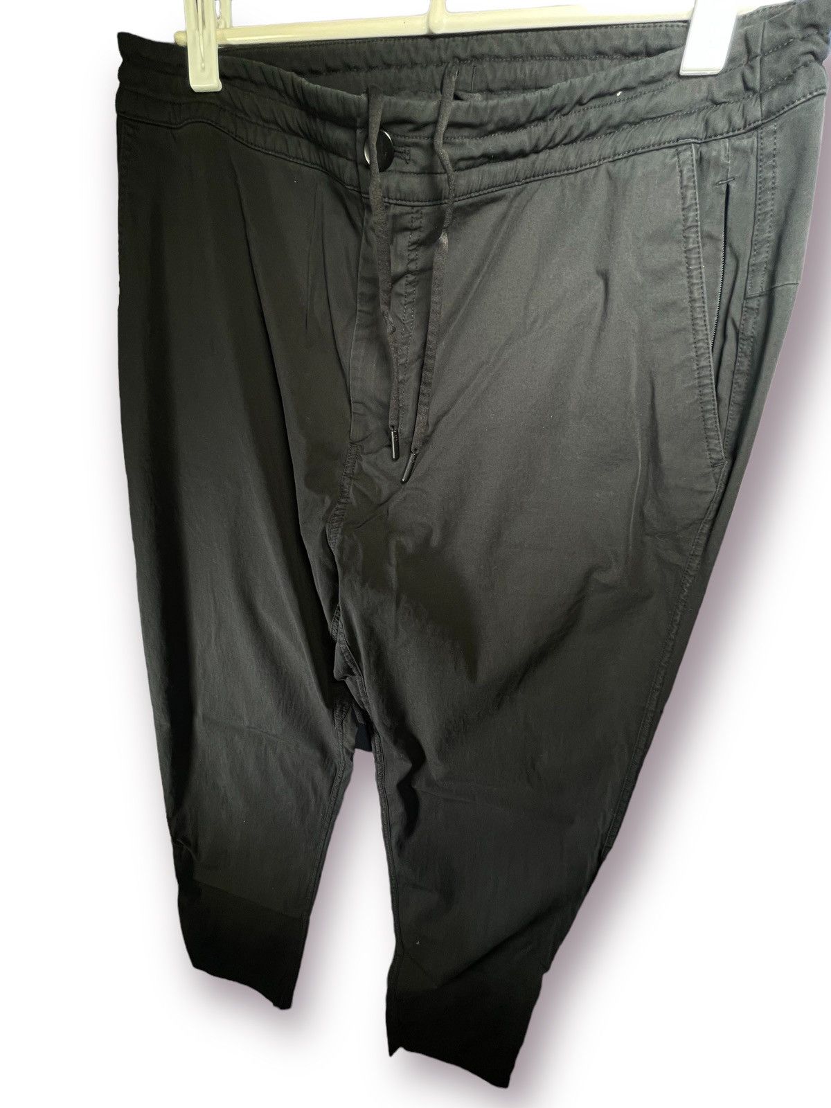 Lululemon Lululemon commission pant slims Size US 32 / EU 48 - 4 Thumbnail