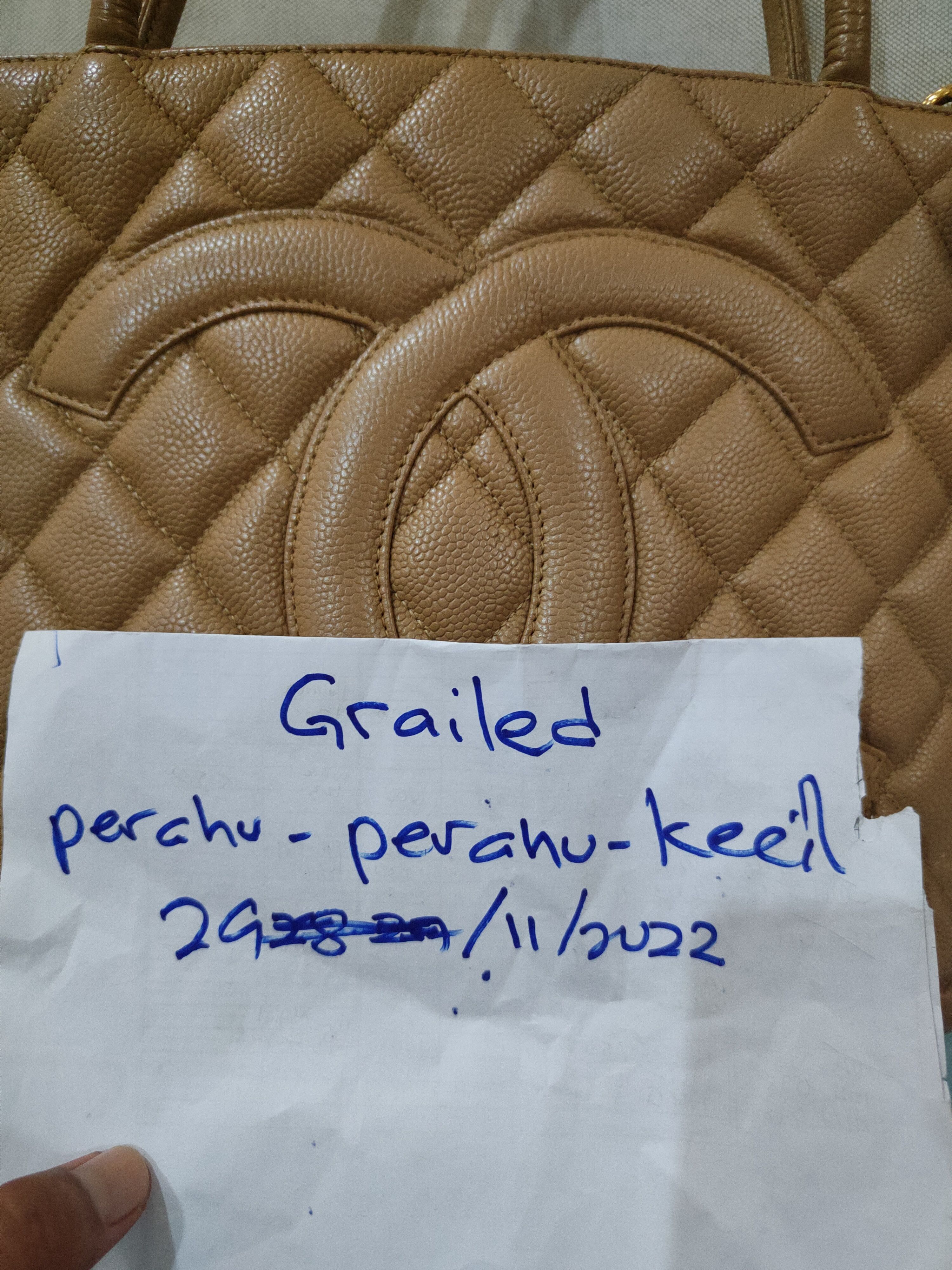 Chanel Chanel Medallion Big Logo Tote Bag Size ONE SIZE - 3 Thumbnail