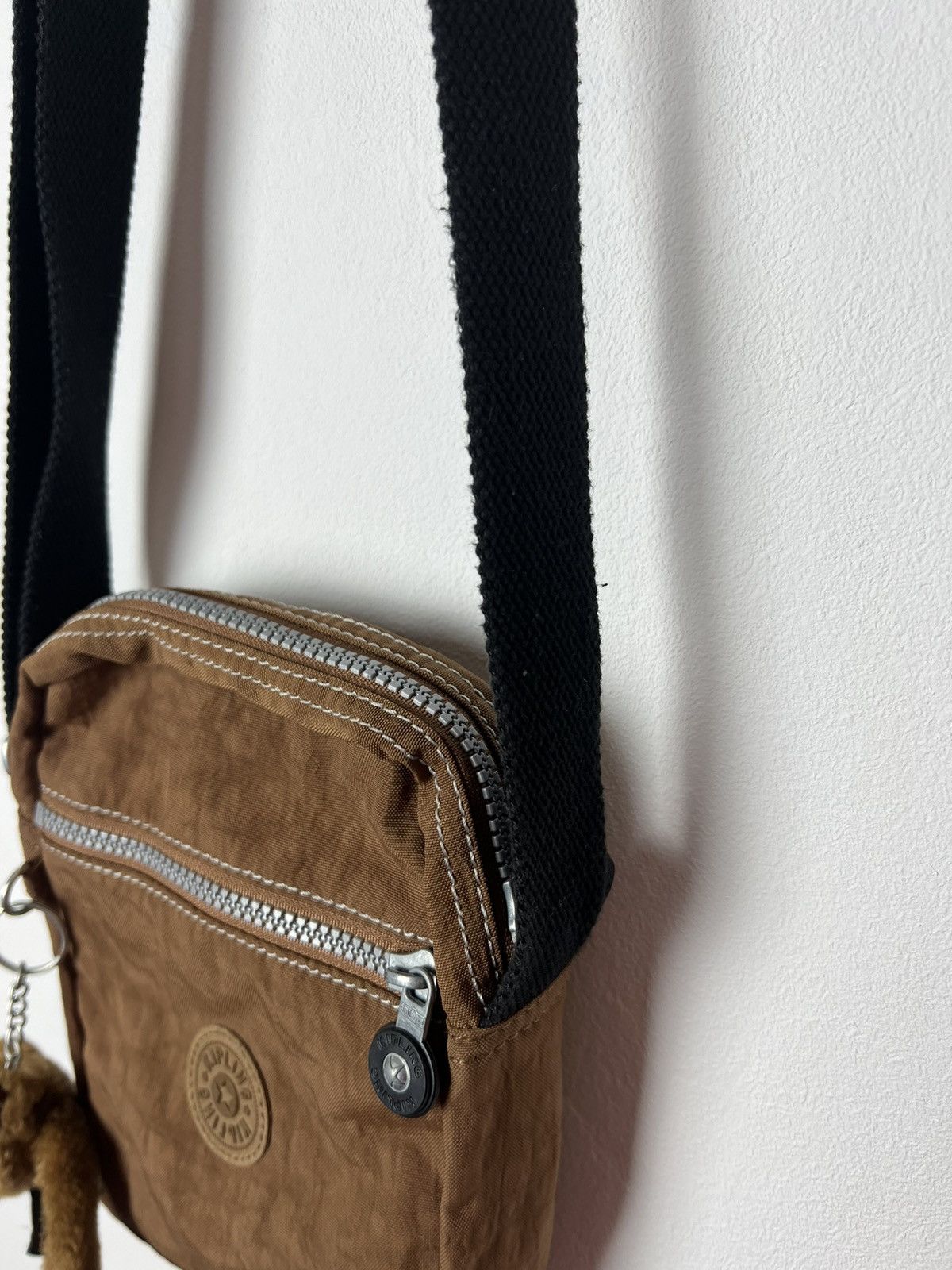 Japanese Brand Rare Kipling Y2K Bag Messenger Brown Size ONE SIZE - 4 Thumbnail