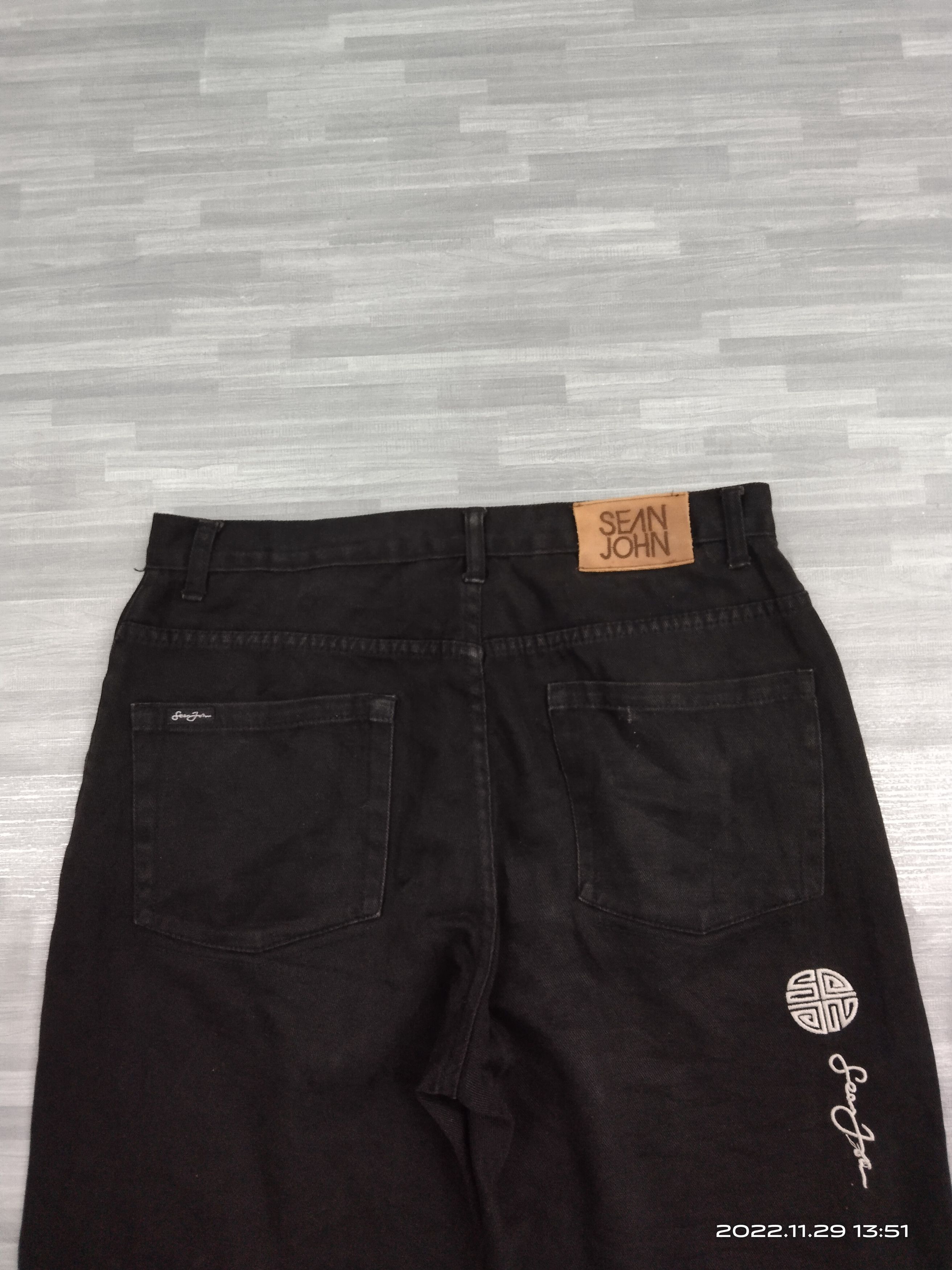 Sean John BAGGY🔥DiSTRESSED SEAN JOHN EMBROIDED DENIM PANTS Size US 33 - 5 Thumbnail