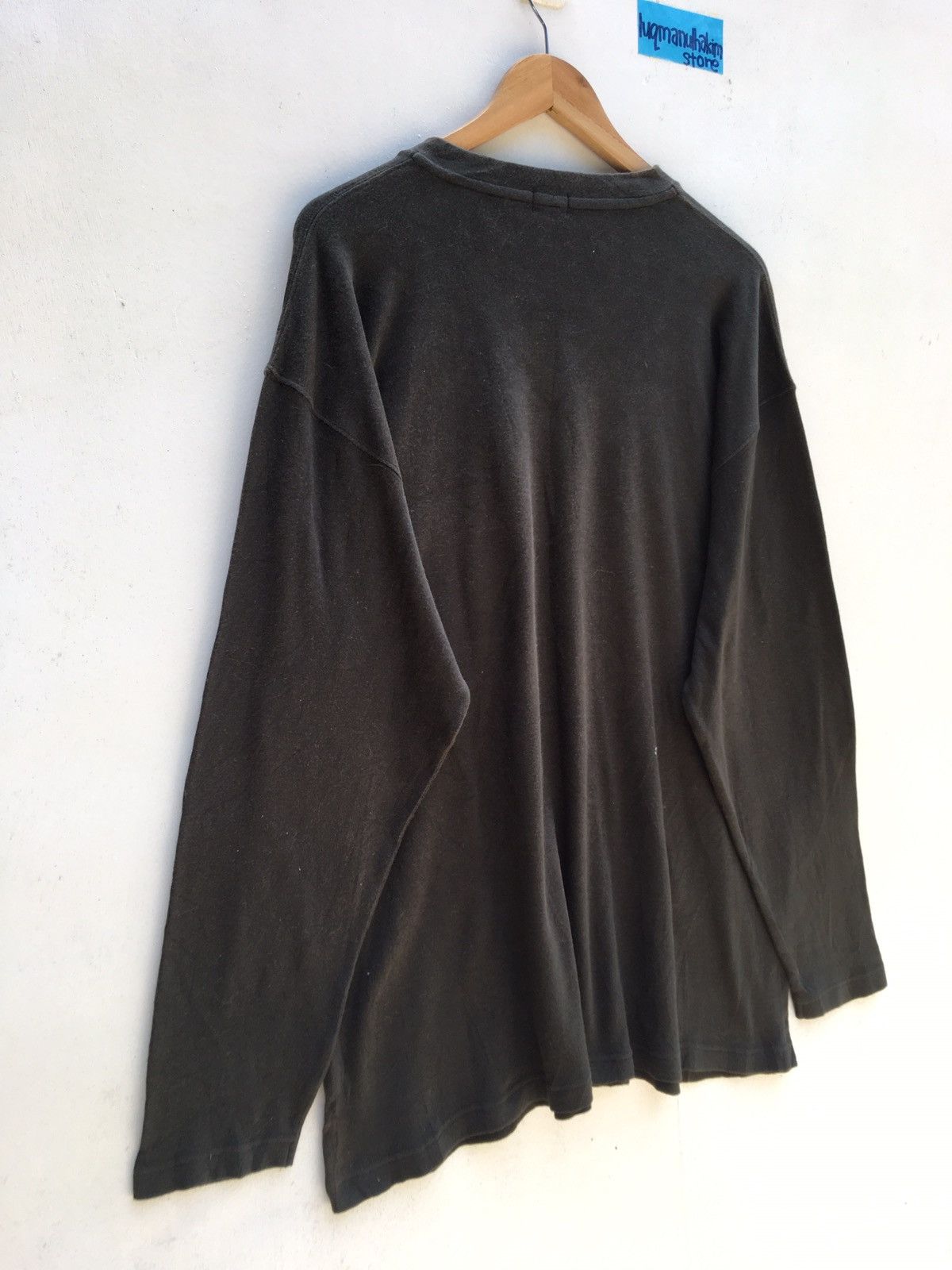 Gianni Valentino Vintage Gianni Valentino Polo Long sleeve Embroidered size L Size US XL / EU 56 / 4 - 9 Thumbnail
