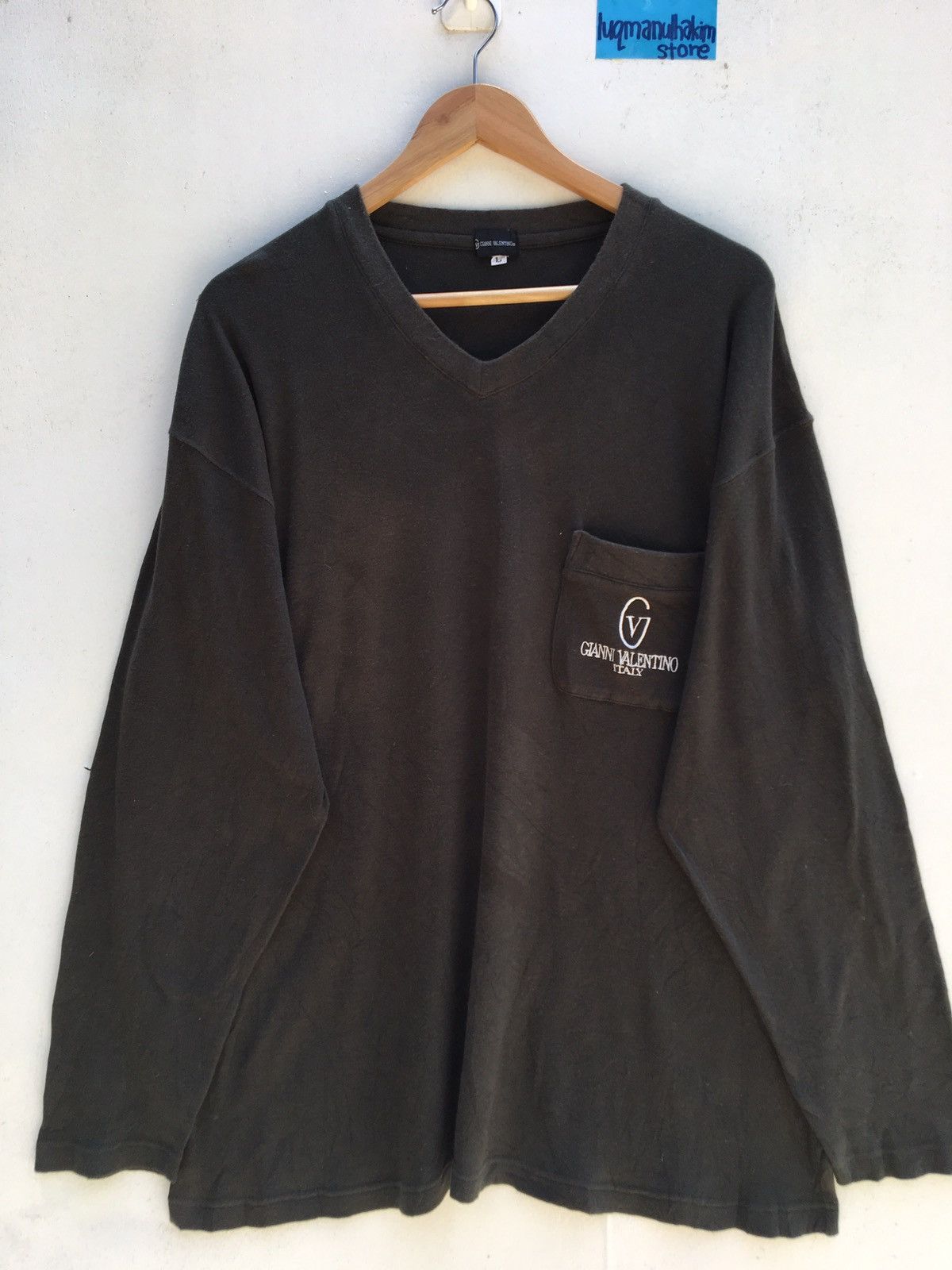 Gianni Valentino Vintage Gianni Valentino Polo Long sleeve Embroidered size L Size US XL / EU 56 / 4 - 1 Thumbnail