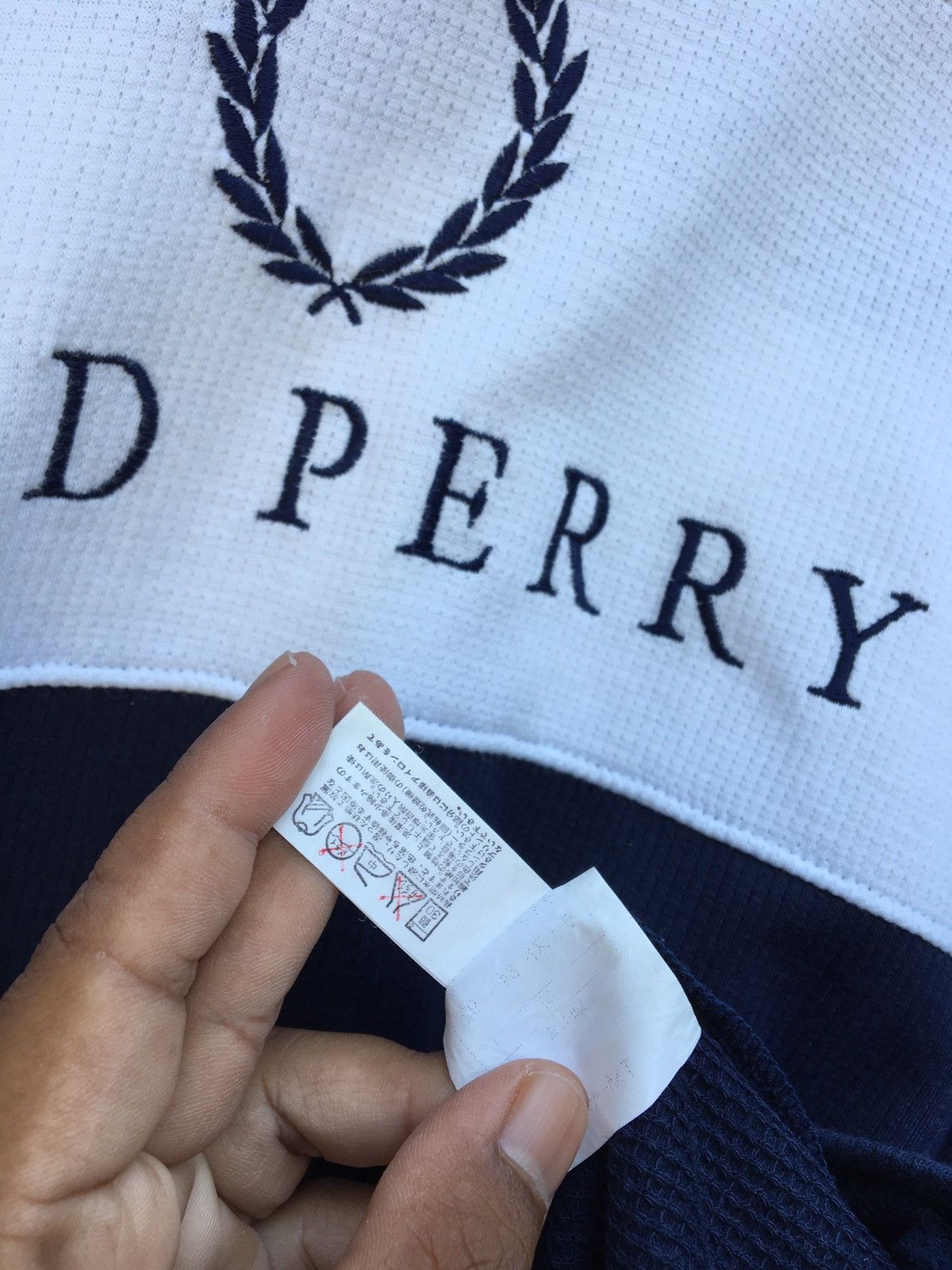 Fred Perry Shortsleeved Fred Perry Hoodie with Big Logo Size US M / EU 48-50 / 2 - 13 Thumbnail