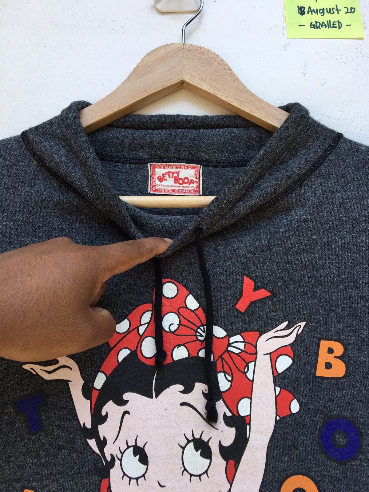 Cartoon Network Vtg Betty Boop Disney Character x Cartoon Network Sweater Size US L / EU 52-54 / 3 - 5 Thumbnail