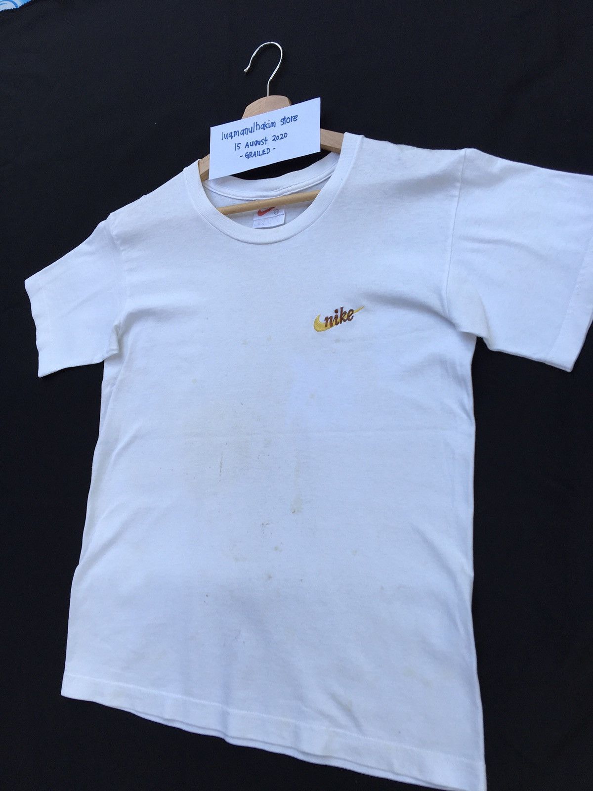 Nike Vintage 90s Nike Small Swoosh Logo Tshirt Size US S / EU 44-46 / 1 - 3 Thumbnail
