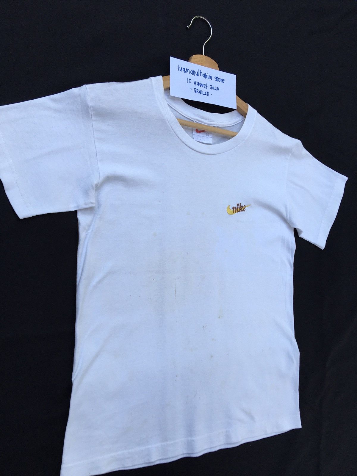 Nike Vintage 90s Nike Small Swoosh Logo Tshirt Size US S / EU 44-46 / 1 - 2 Thumbnail