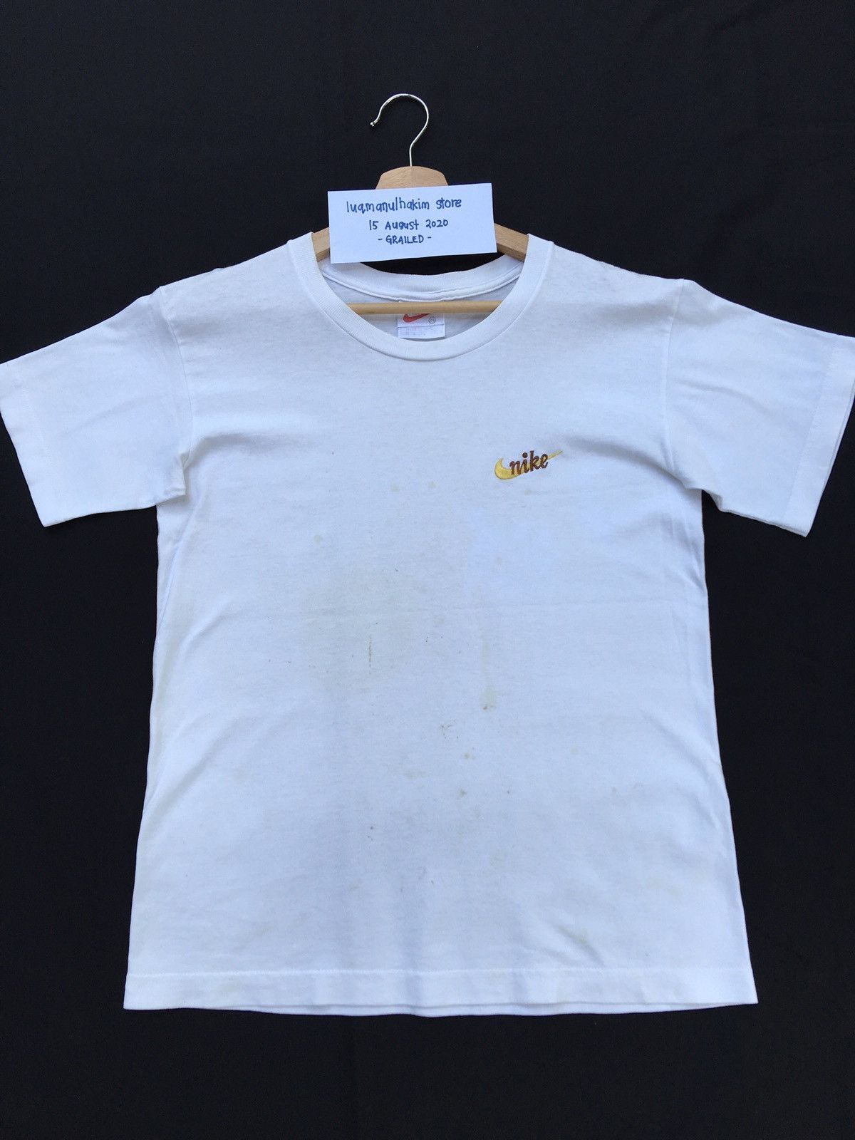 Nike Vintage 90s Nike Small Swoosh Logo Tshirt Size US S / EU 44-46 / 1 - 1 Thumbnail