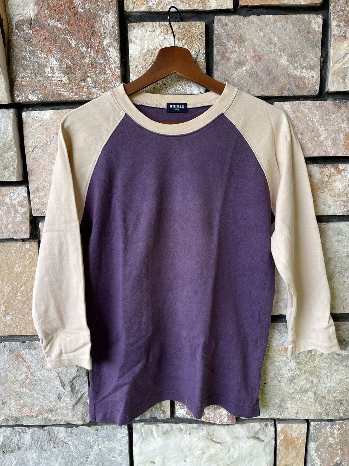 Vintage Uniqlo Raglan 3q Tee x Japanese Brand