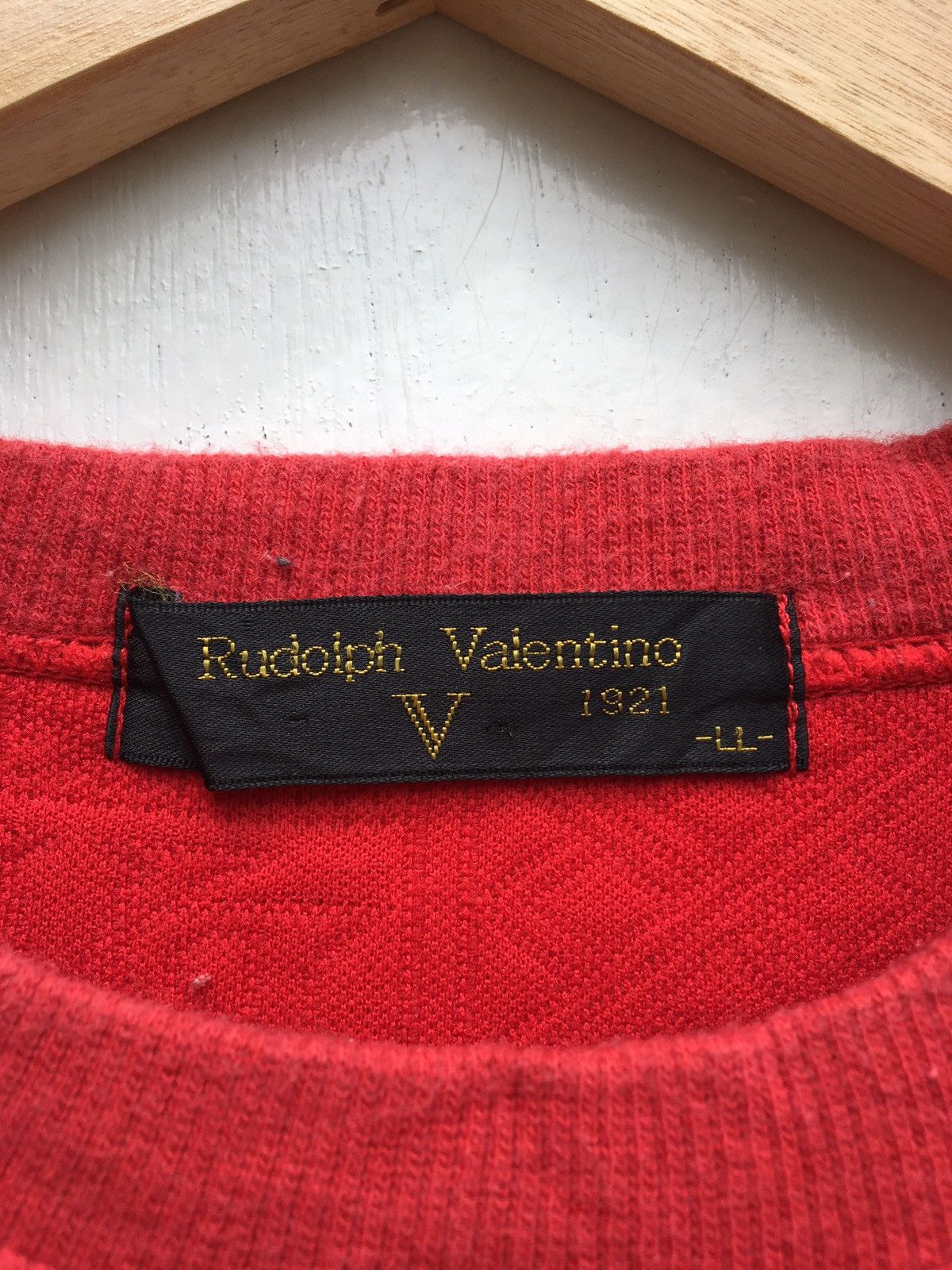 Valentino Vintage Rudolph Valentino Sweatshirt Embroidery Big Logo Size US L / EU 52-54 / 3 - 7 Thumbnail