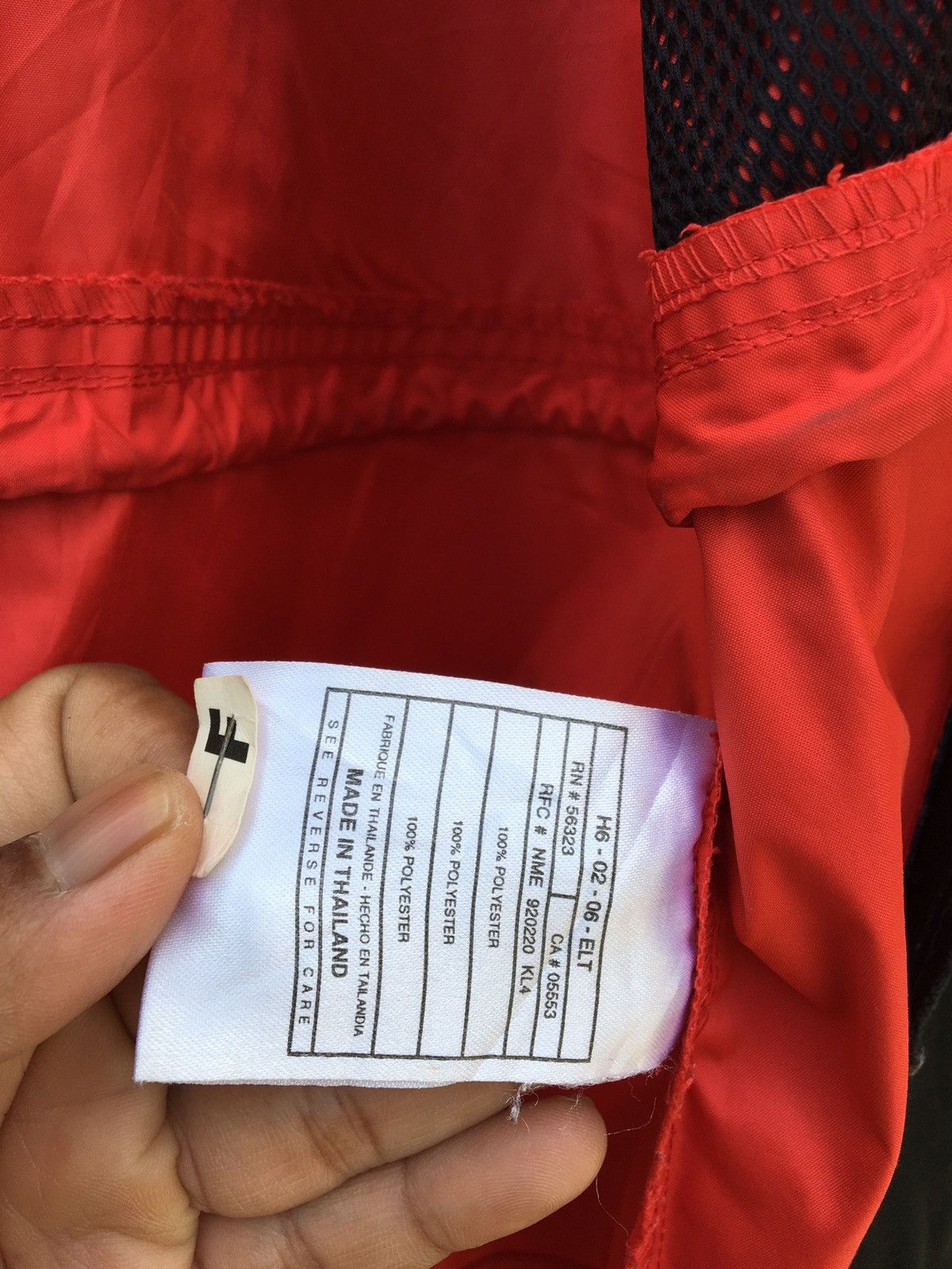 Nike NIKE ACG WindbreakerJacket 90' Streetwear Jacket Size US L / EU 52-54 / 3 - 20 Thumbnail