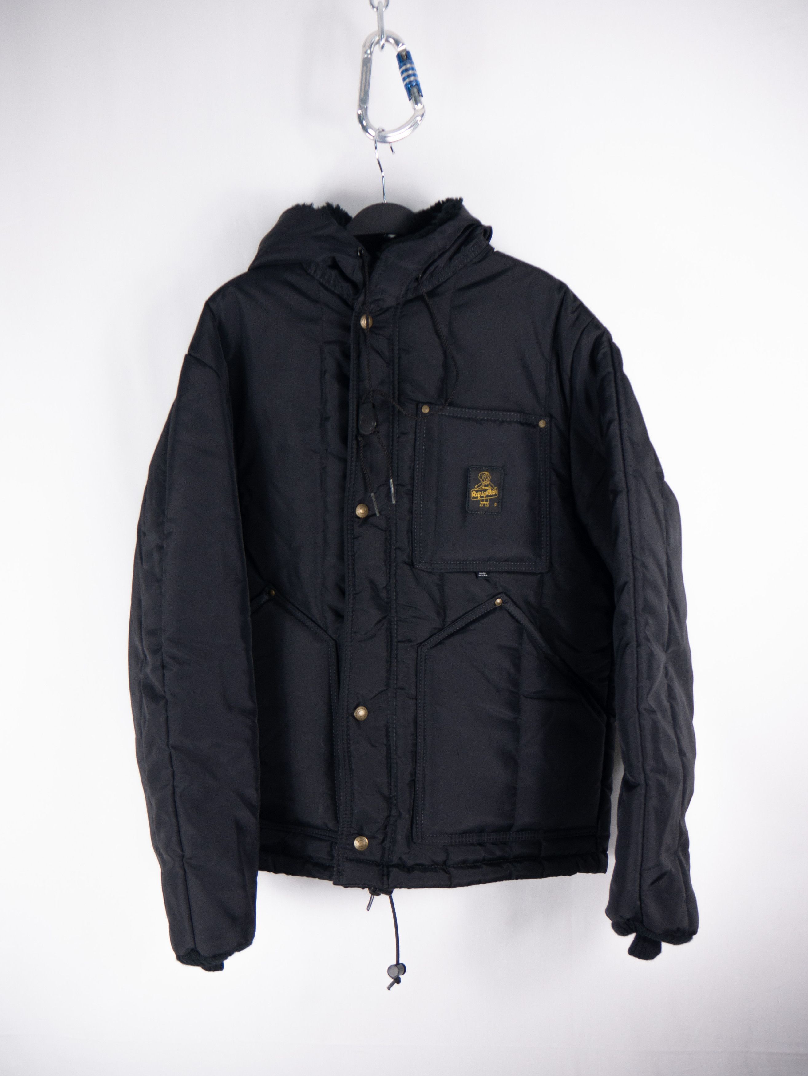Refrigewear top