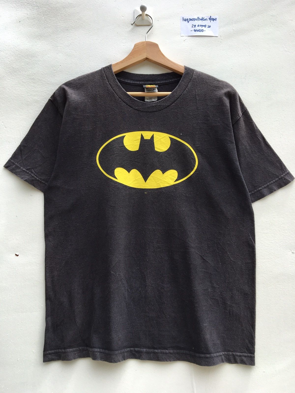 DC Comics Vintage 90s Batman Logo x DC Comics Tshirt Size US S / EU 44-46 / 1 - 1 Thumbnail