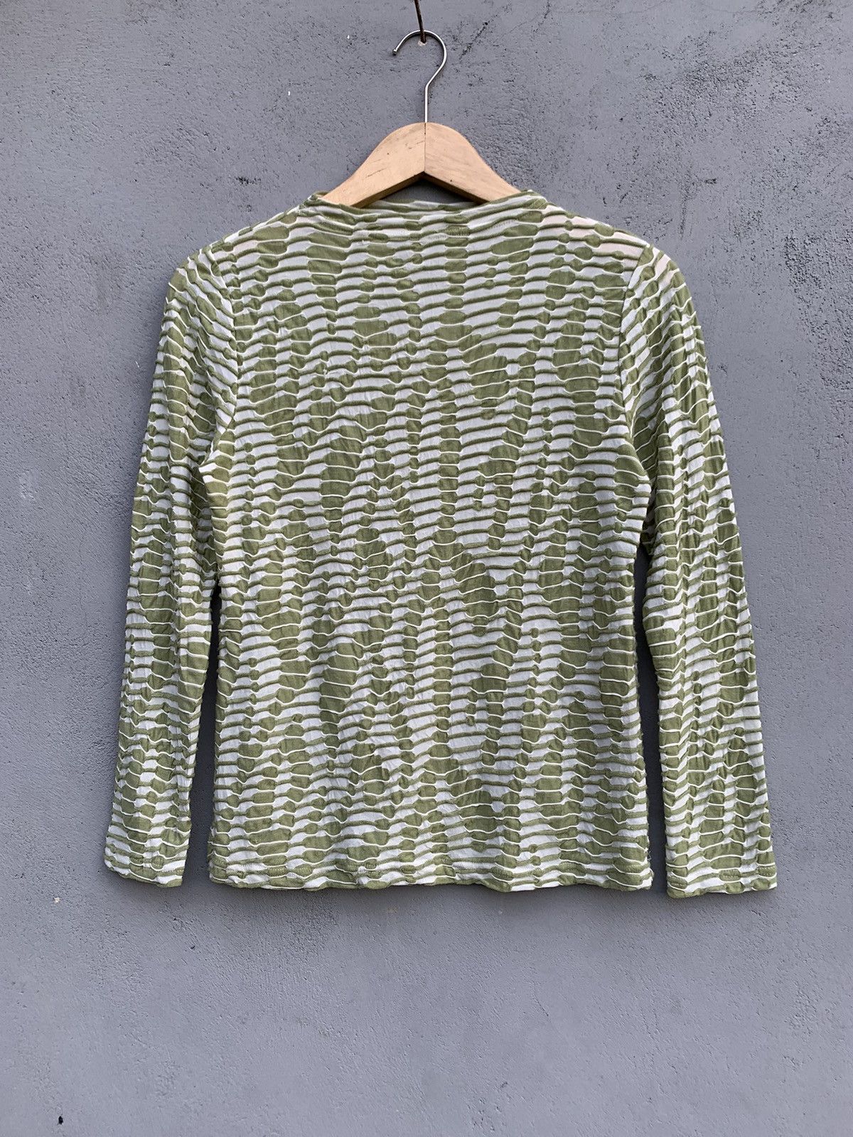 Beauty Beast × Japanese Brand Mesh top Long sleeve turtle like JPG style Size US M / EU 48-50 / 2 - 1 Thumbnail