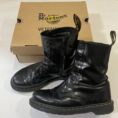 Vetements x dr online martens