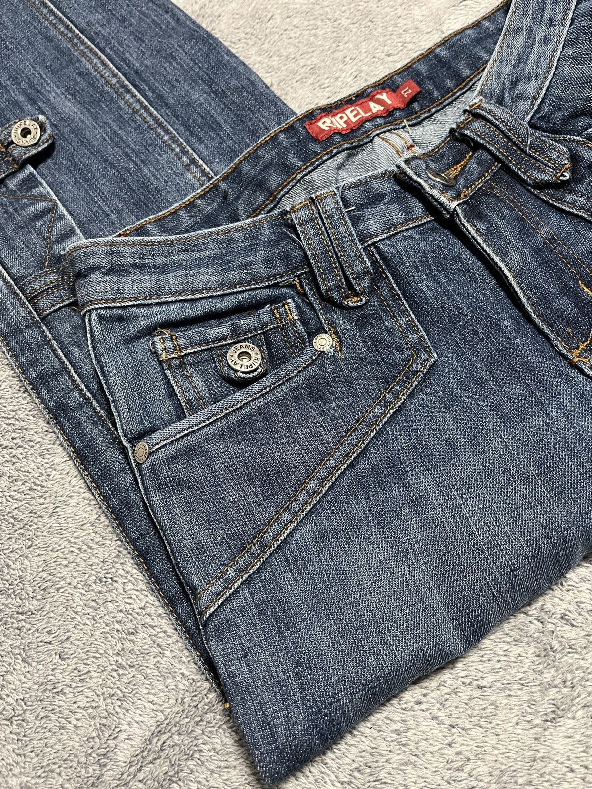 Japanese Brand Vintage Rivets Avant-garde Pants Punk Style like Kapital Size 27" / US 4 / IT 40 - 3 Thumbnail