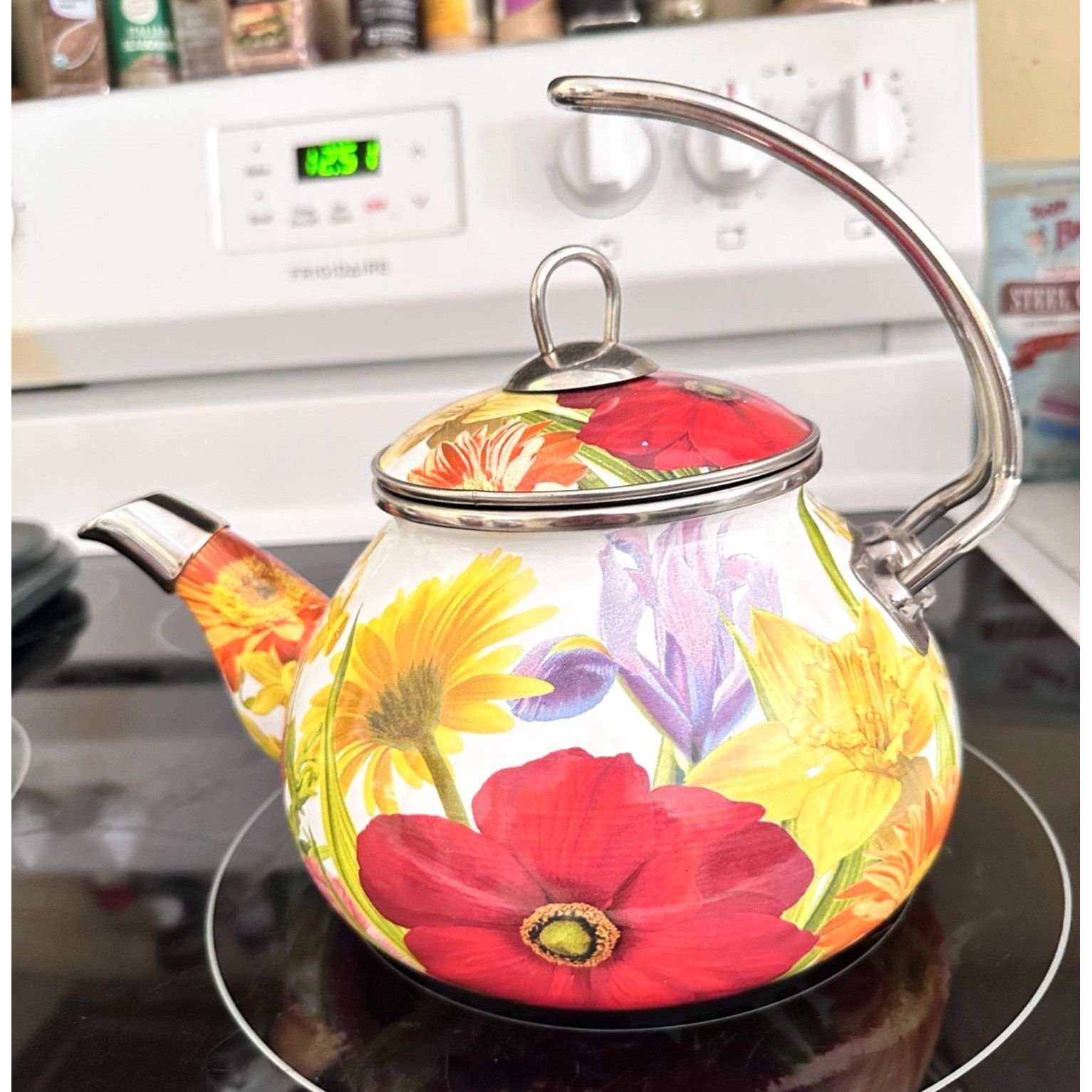 The pioneer woman flower garden 2.3 2024 qt tea kettle