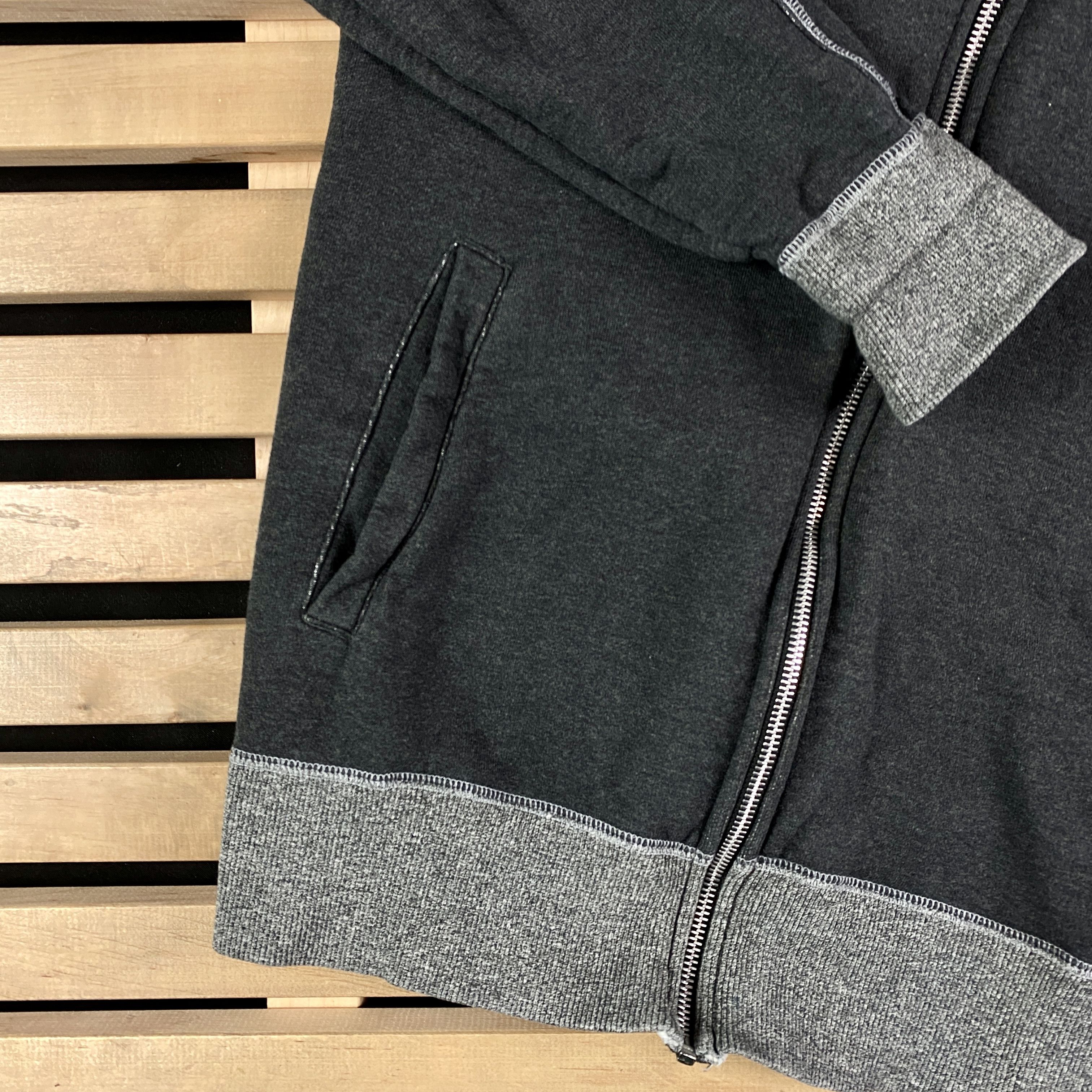 Nike × Vintage Men’s Bomber Sweatshirt Full Zip Nike Vintage Size L Size US L / EU 52-54 / 3 - 3 Thumbnail