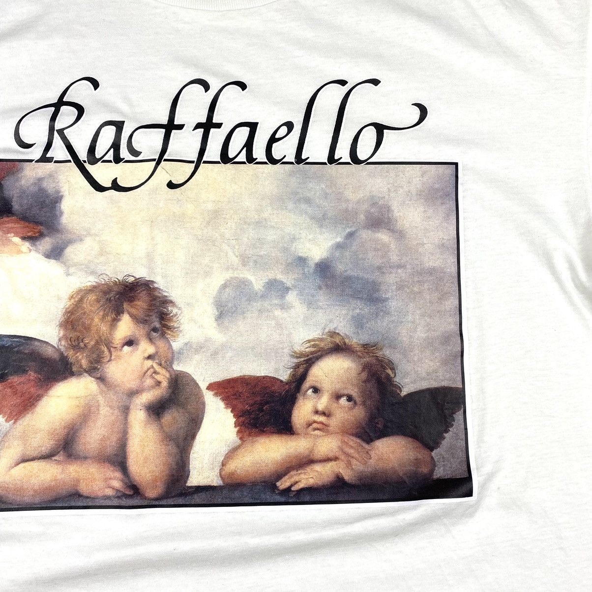 Vintage 90’s Vintage Raffaello Angels Art T Shirt Size US XXL / EU 58 / 5 - 4 Thumbnail