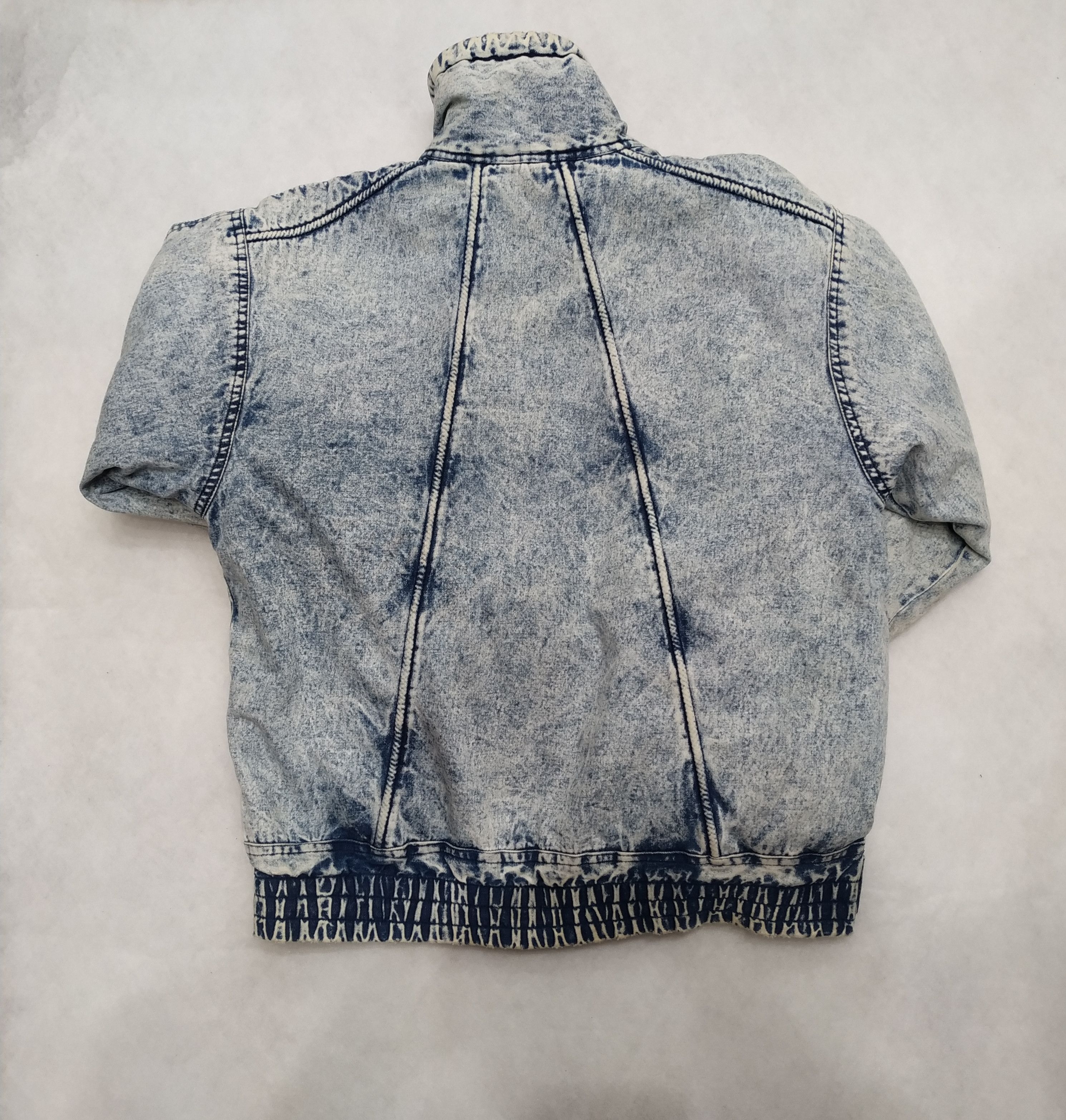 Vintage Insulated denim jacket acid washed M size Young life creator Size US M / EU 48-50 / 2 - 3 Thumbnail