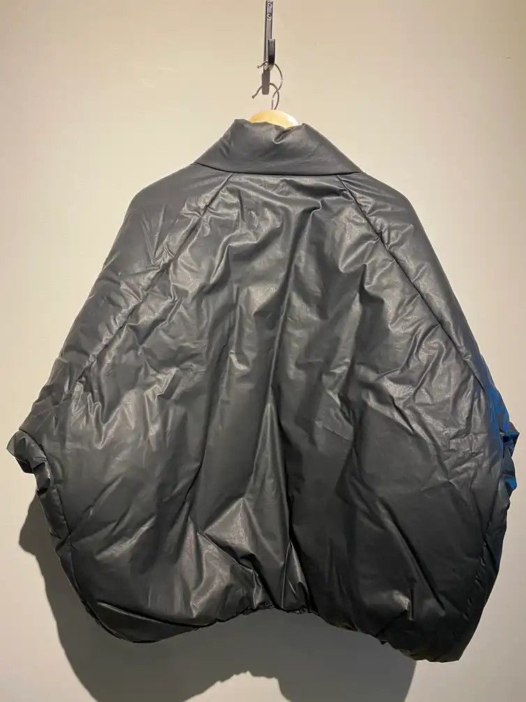 Gap × Kanye West Yeezy YZY x Gap Black Round Puffer Jacket Size L Size US L / EU 52-54 / 3 - 2 Thumbnail