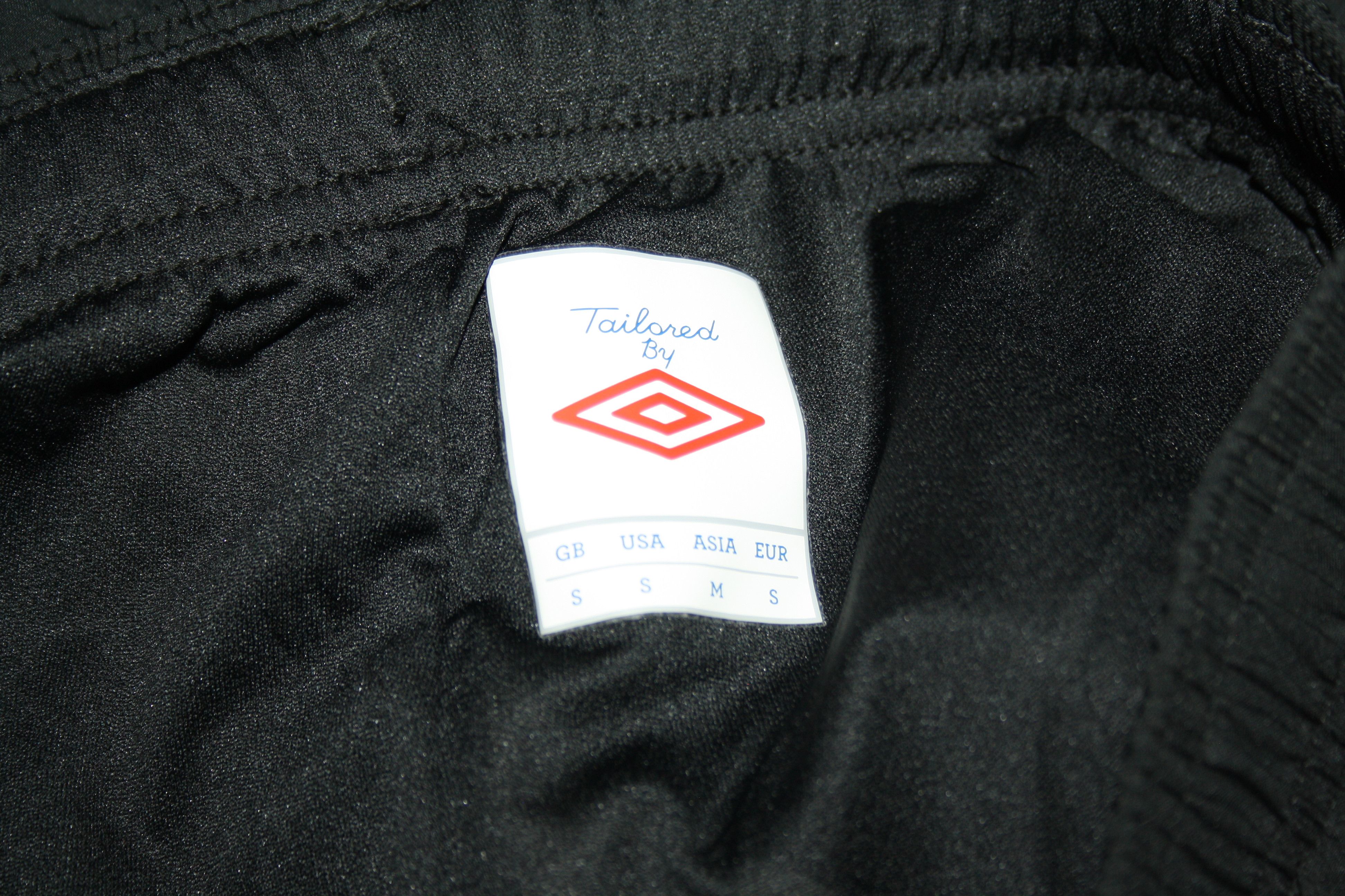 Umbro Umbro Manchester City shorts Size US 31 - 5 Thumbnail