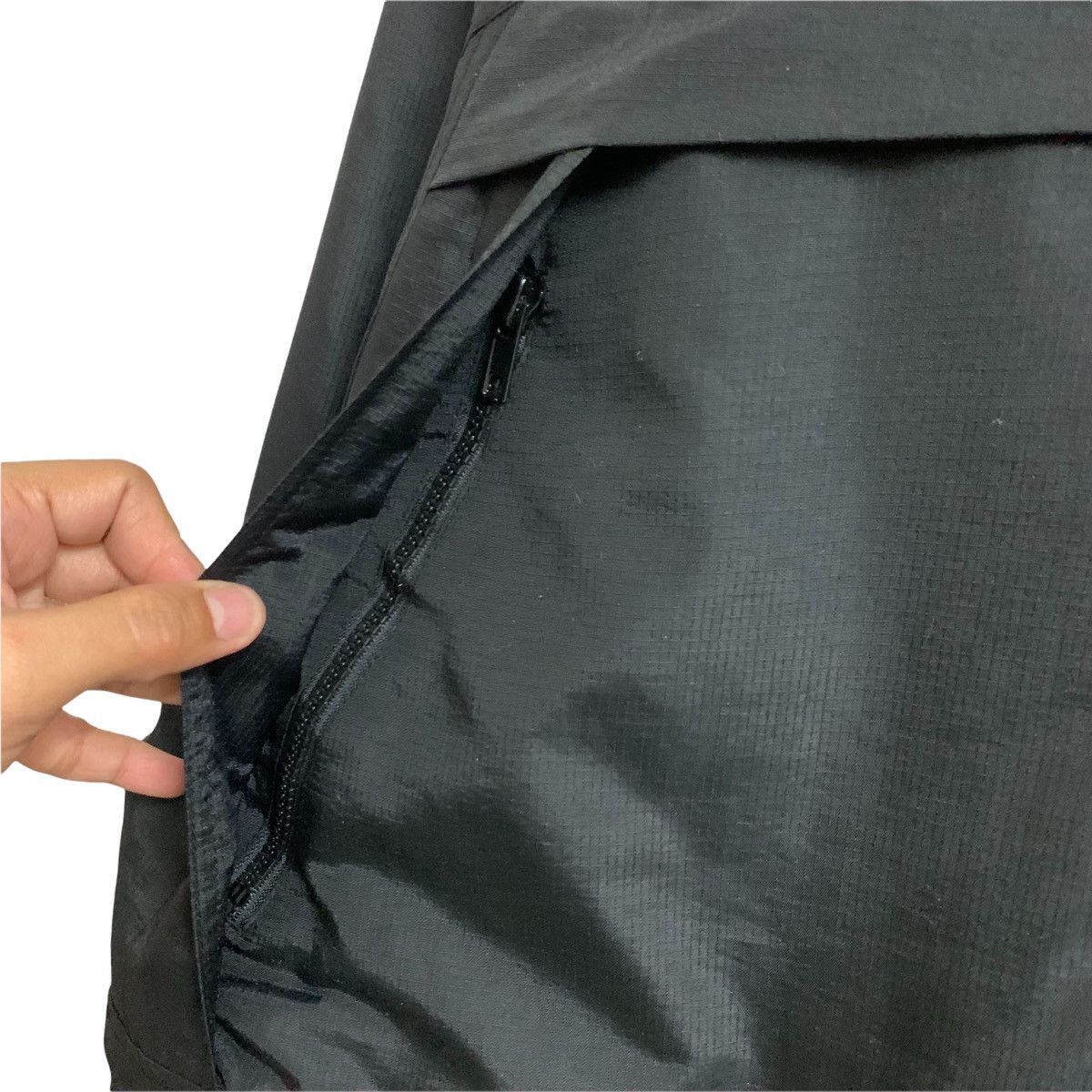 Mercedes-Benz Mercedes-Benz Black Zipper Oversized Jacket Size US L / EU 52-54 / 3 - 10 Thumbnail