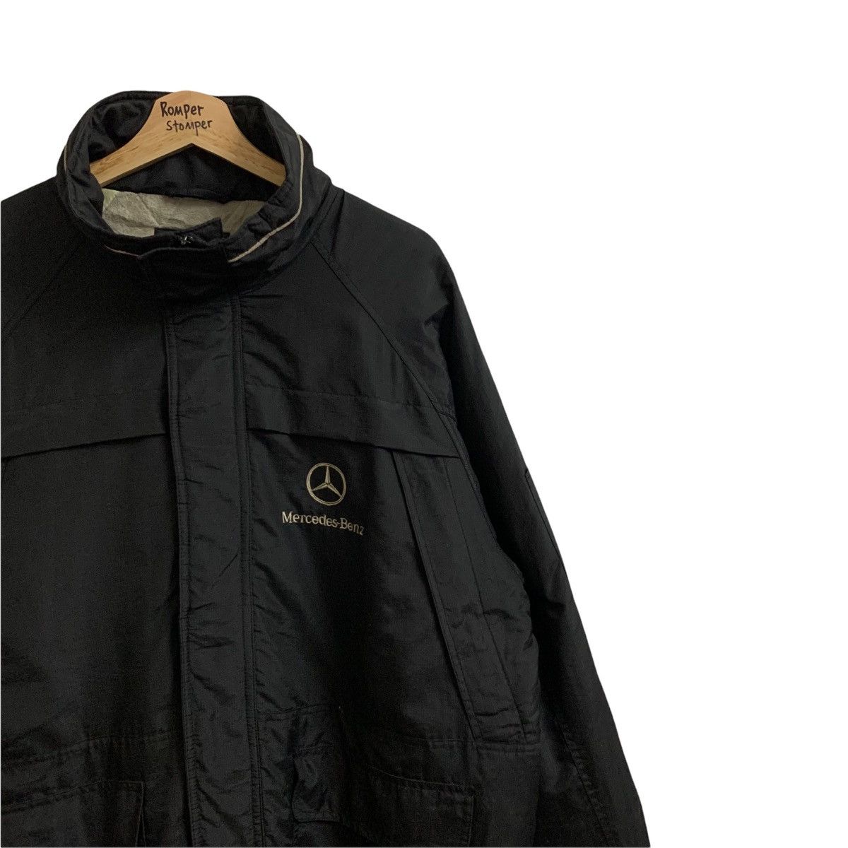 Mercedes-Benz Mercedes-Benz Black Zipper Oversized Jacket Size US L / EU 52-54 / 3 - 5 Thumbnail