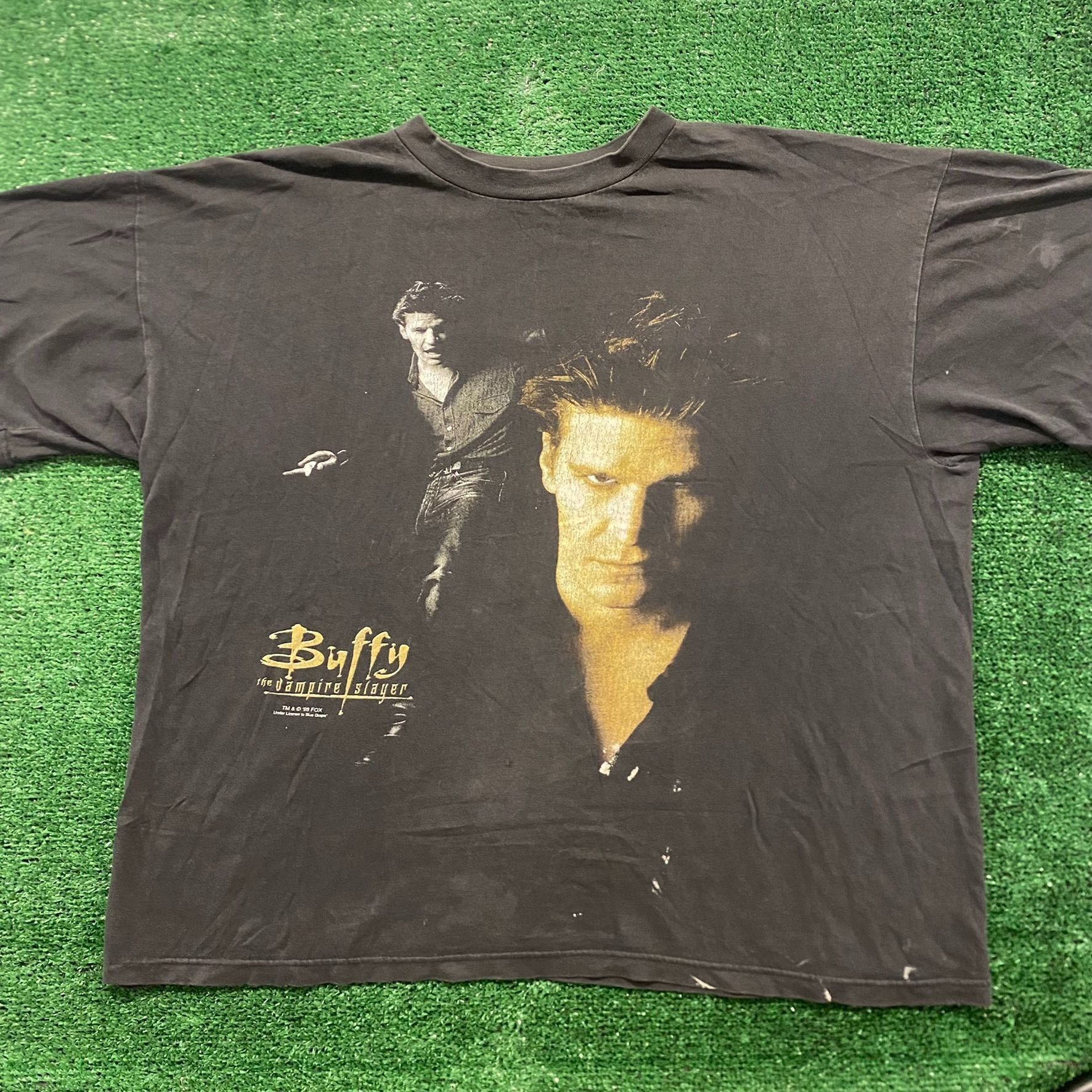 image of Made In USA x Movie Buffy The Vampire Slayer Vintage 90's Movie T-Shirt in Black, Men's (Size XL)