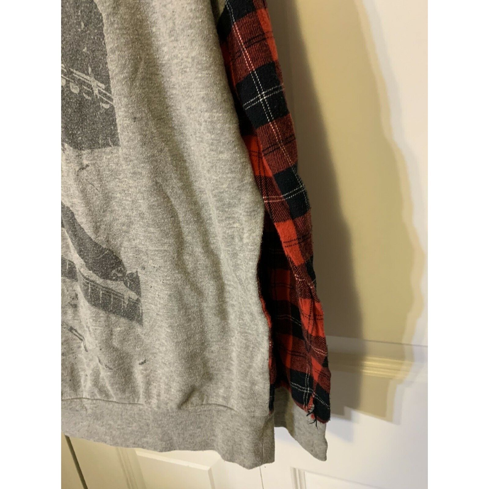 Other Kurt Cobain Mens Sz L Long Sleeve T-Shirt Nirvana Cobain Pun Size US L / EU 52-54 / 3 - 6 Thumbnail