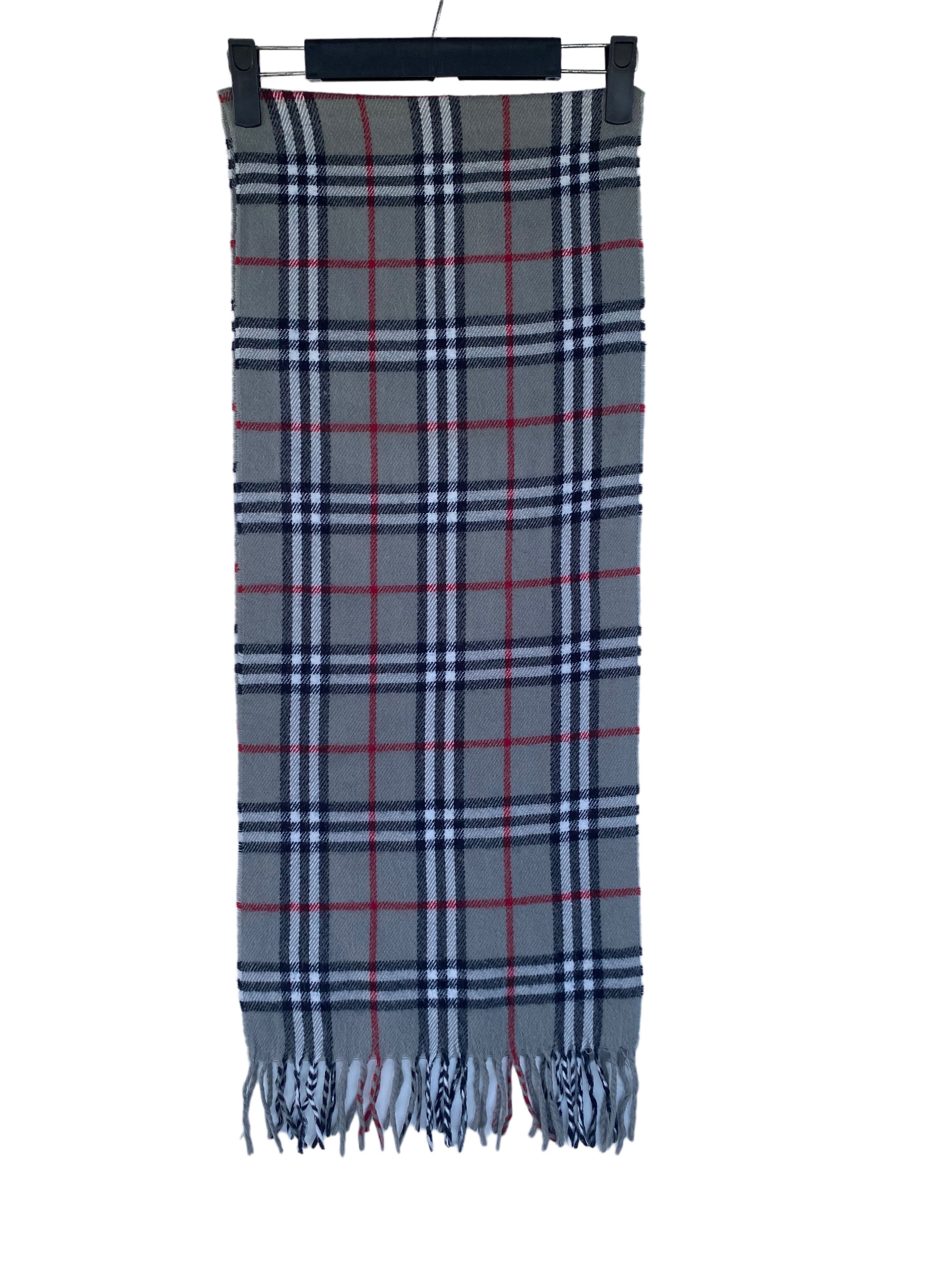 Burberry VINTAGE Burberry Muffler England Lambswool Nova Check scarf Size ONE SIZE - 2 Thumbnail