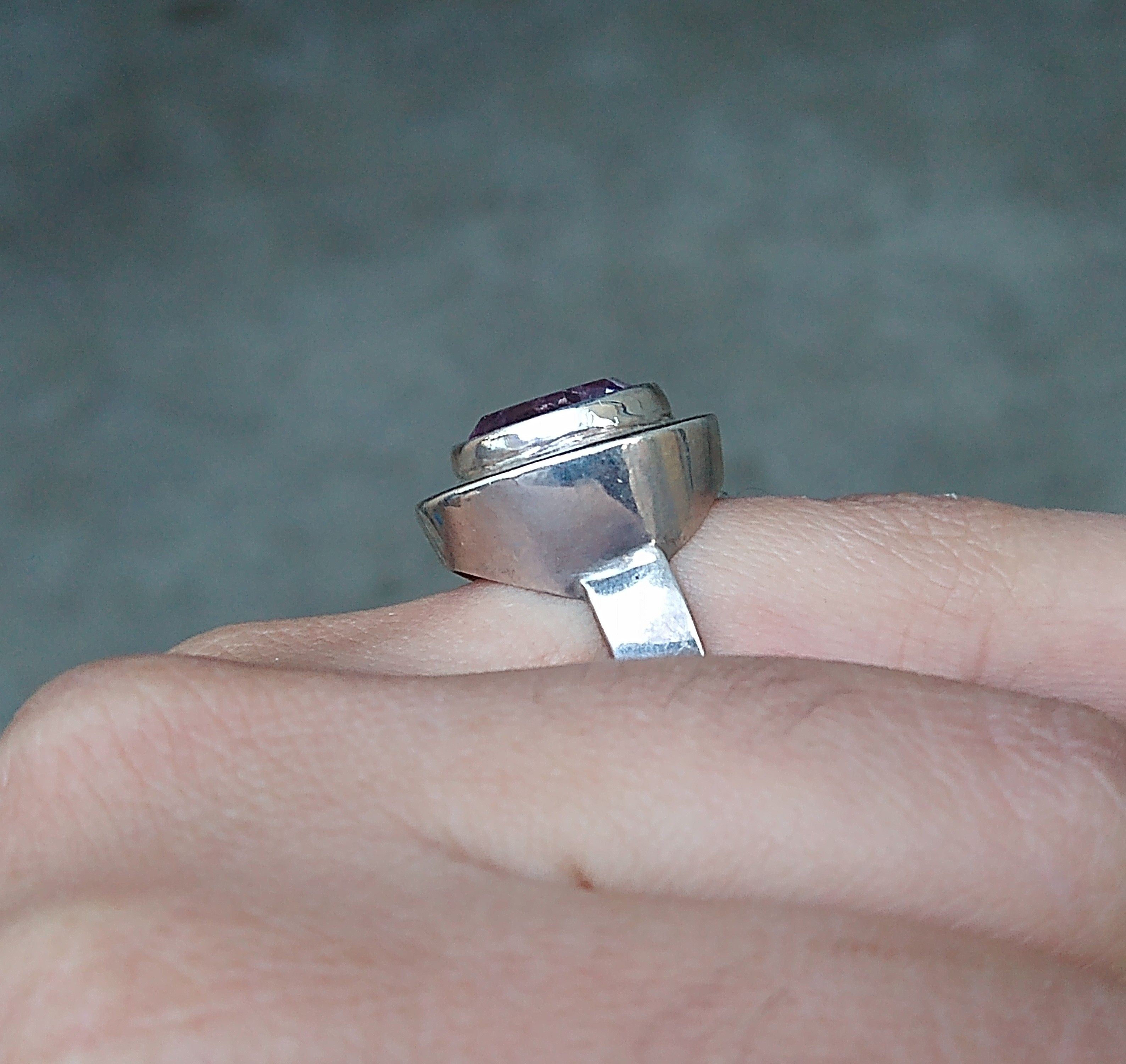 Jewelry × Sterling Silver Sterling Silver Ring Size 8 Modern Purple CZ 10.2g Size ONE SIZE - 12 Thumbnail