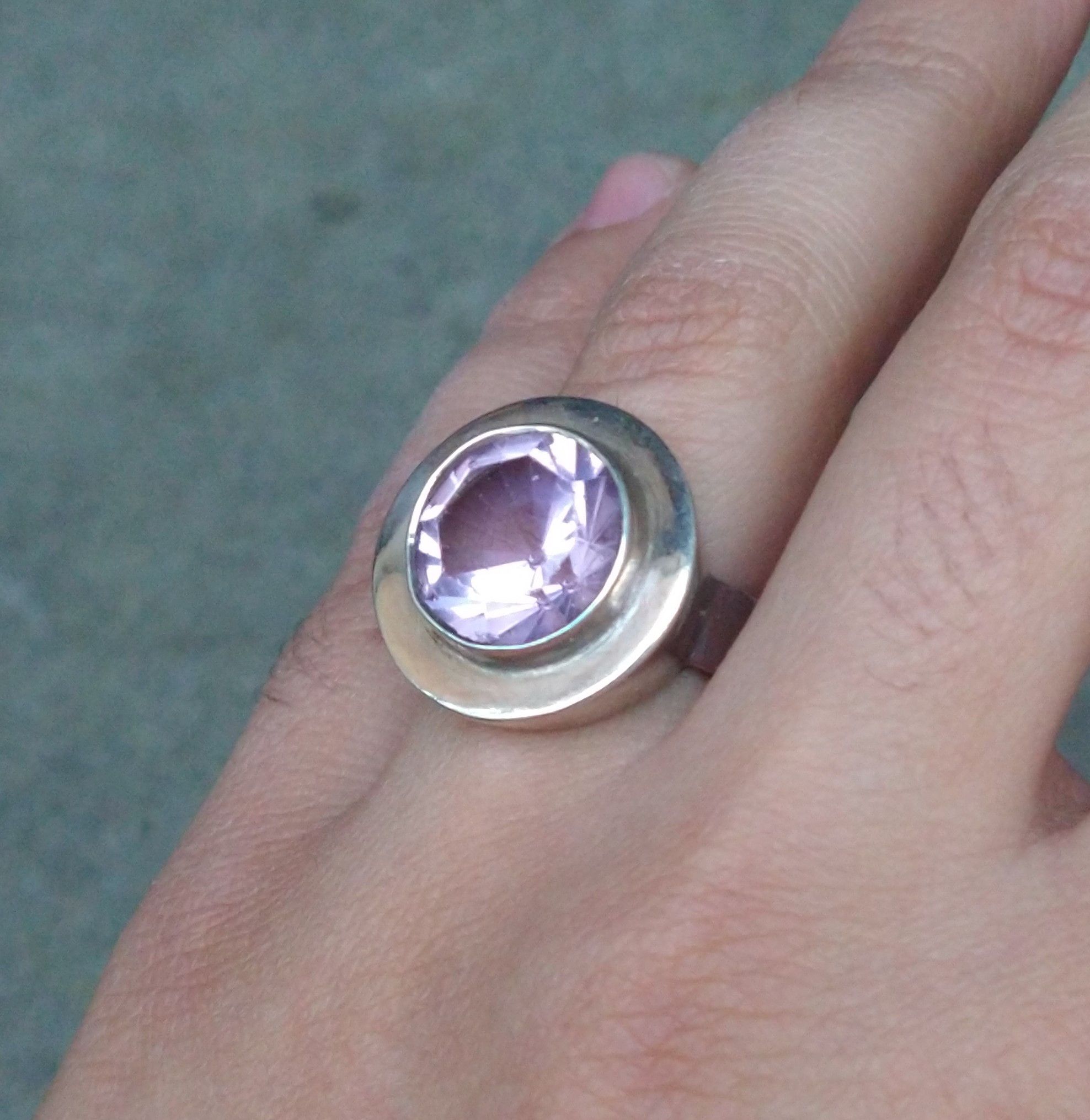 Jewelry × Sterling Silver Sterling Silver Ring Size 8 Modern Purple CZ 10.2g Size ONE SIZE - 11 Thumbnail