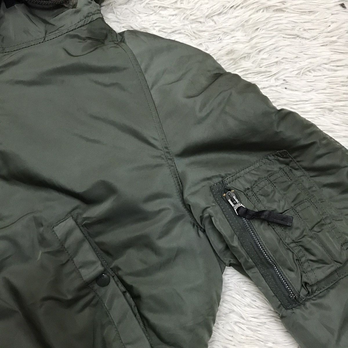 Alpha Industries × Vintage Vintage Alpha industries Flight jacket hoodies Size US M / EU 48-50 / 2 - 7 Thumbnail