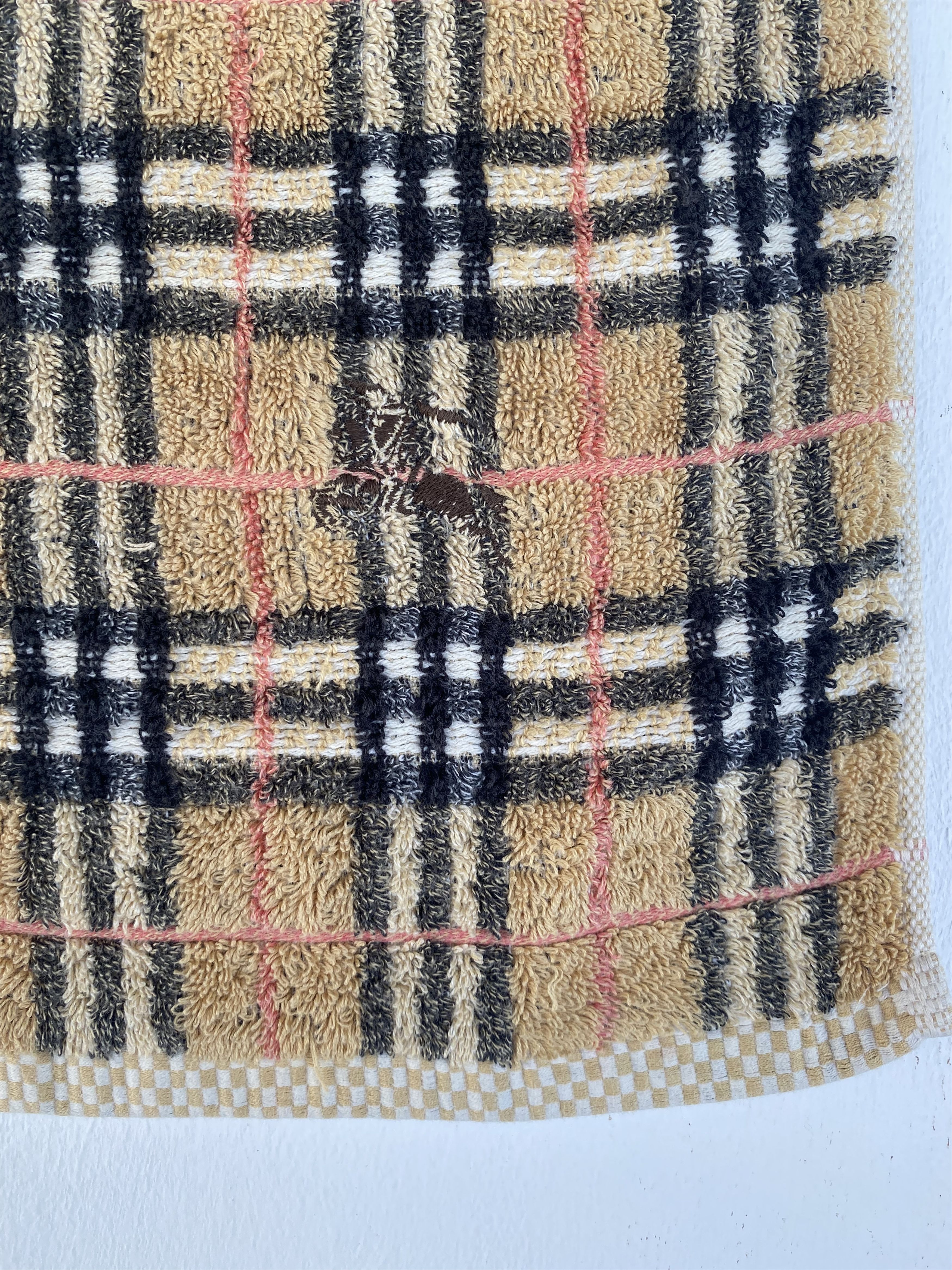 Burberry 💥VINTAGE BURBERRY London nova check hand / face towel Size ONE SIZE - 3 Thumbnail