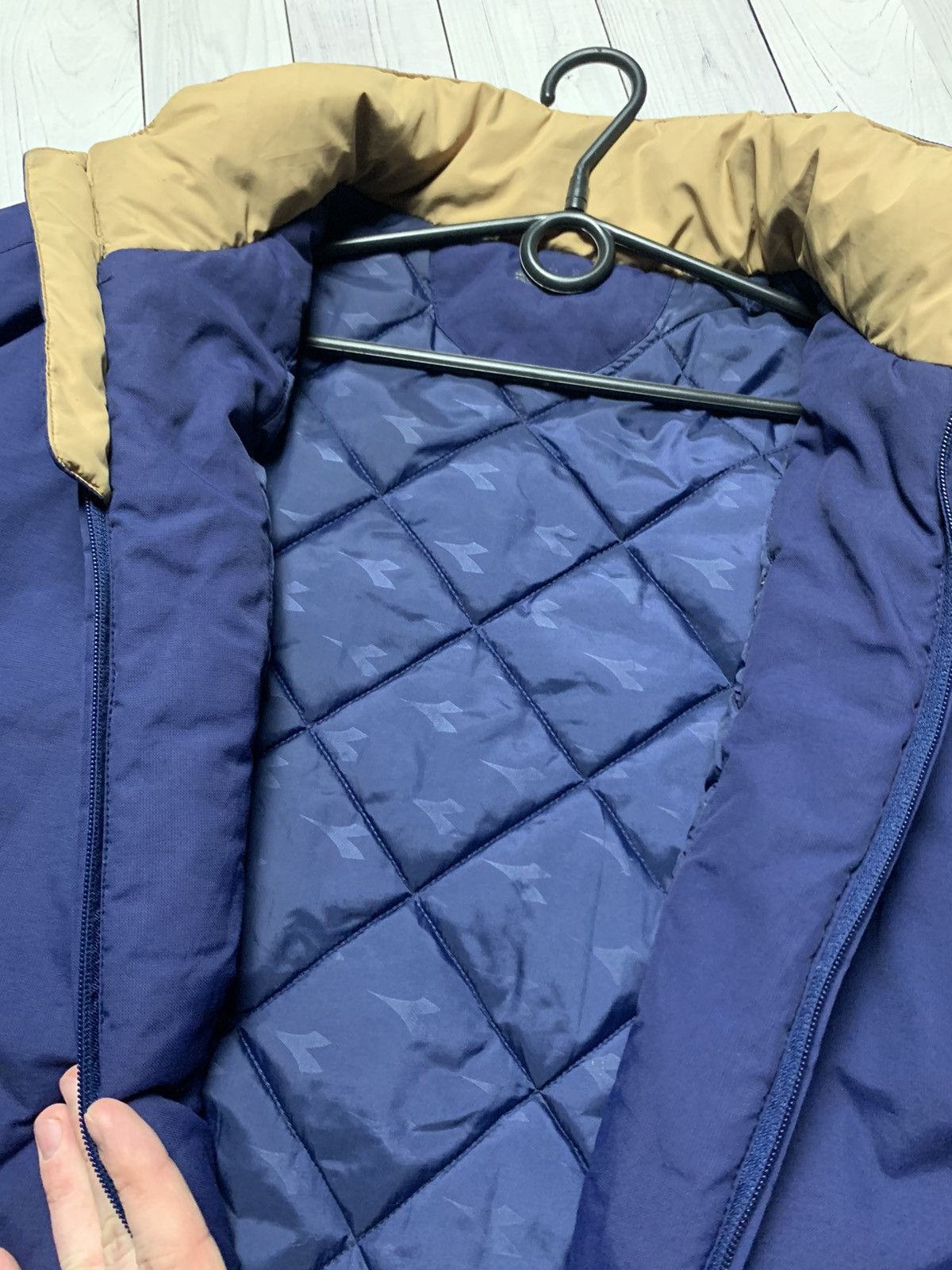 Diadora × Vintage Vintage soccer jacket Scotland winter parka Diadora size XL Size US XL / EU 56 / 4 - 4 Thumbnail