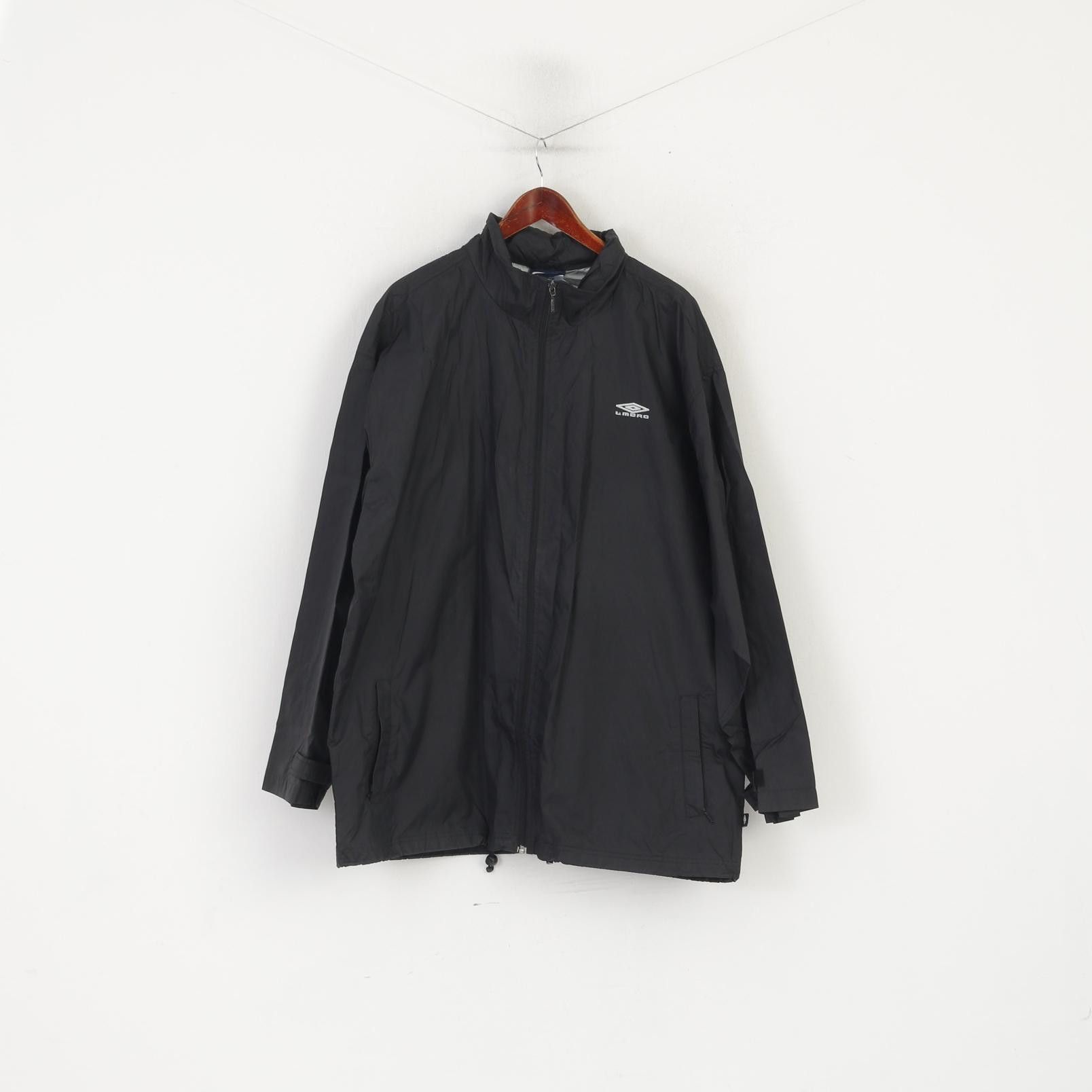 Umbro × Vintage Umbro Men XXL Jacket Black Nylon Waterproof 6796 Size US XXL / EU 58 / 5 - 1 Thumbnail