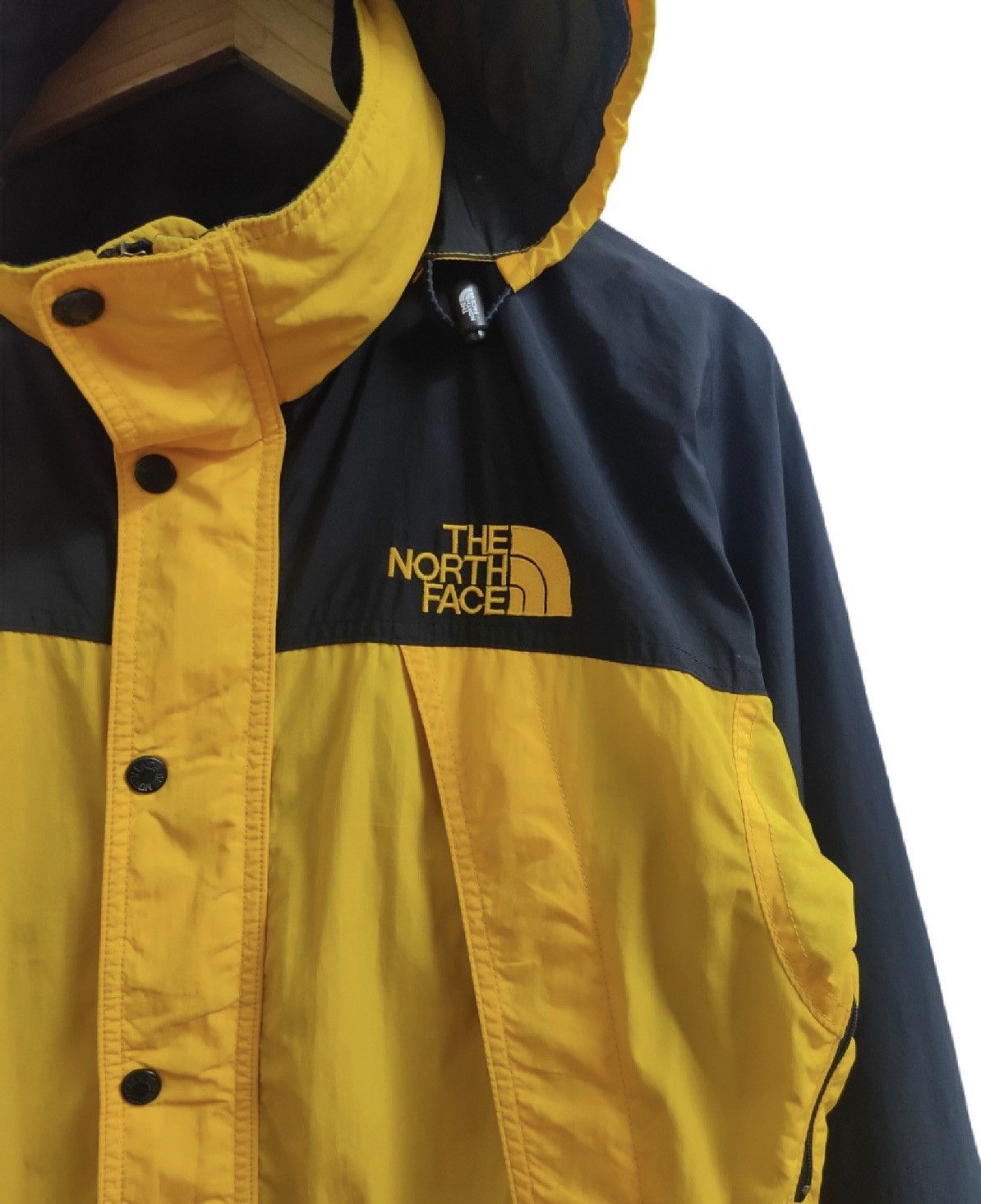 The North Face The North Face TNF Mountain Light Jacket Size US M / EU 48-50 / 2 - 2 Thumbnail