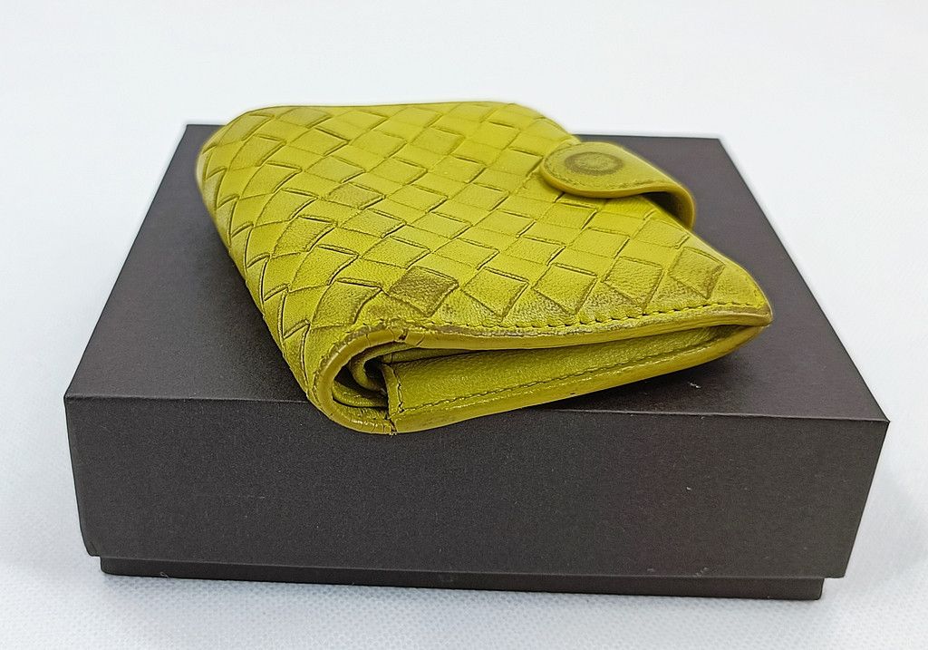 bottega small card coin wallet with box