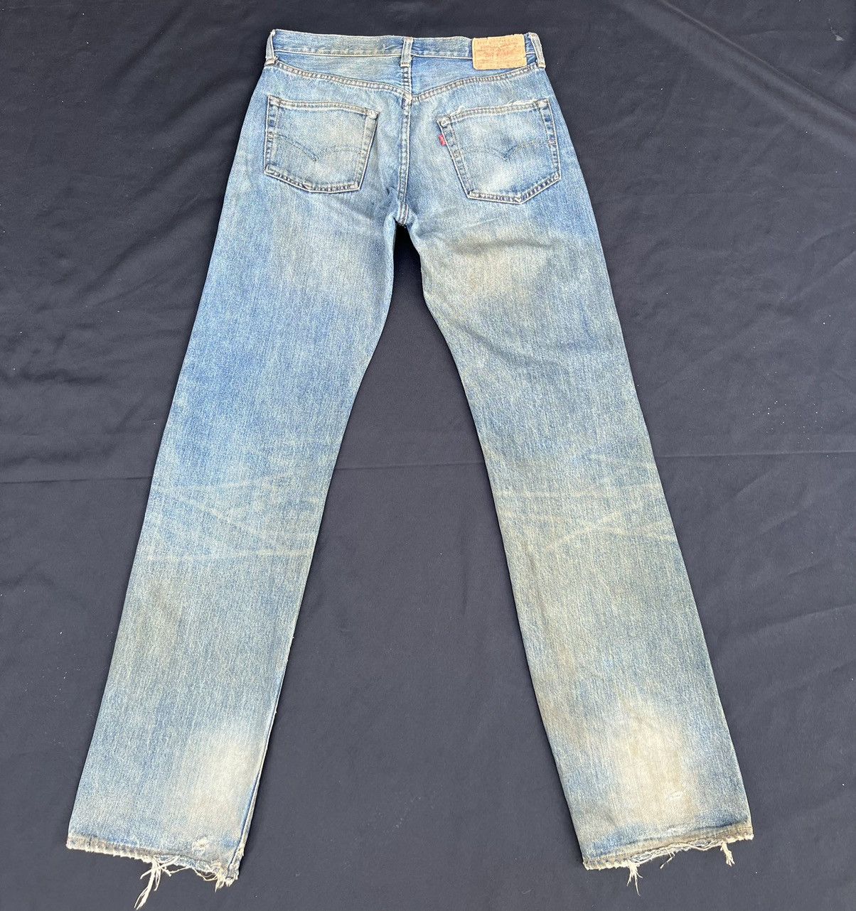Levi's Vintage Clothing 1998 LVC Levi’s 501 XX Selvedge Denim Dirty Trashed Jeans Size US 32 / EU 48 - 5 Thumbnail