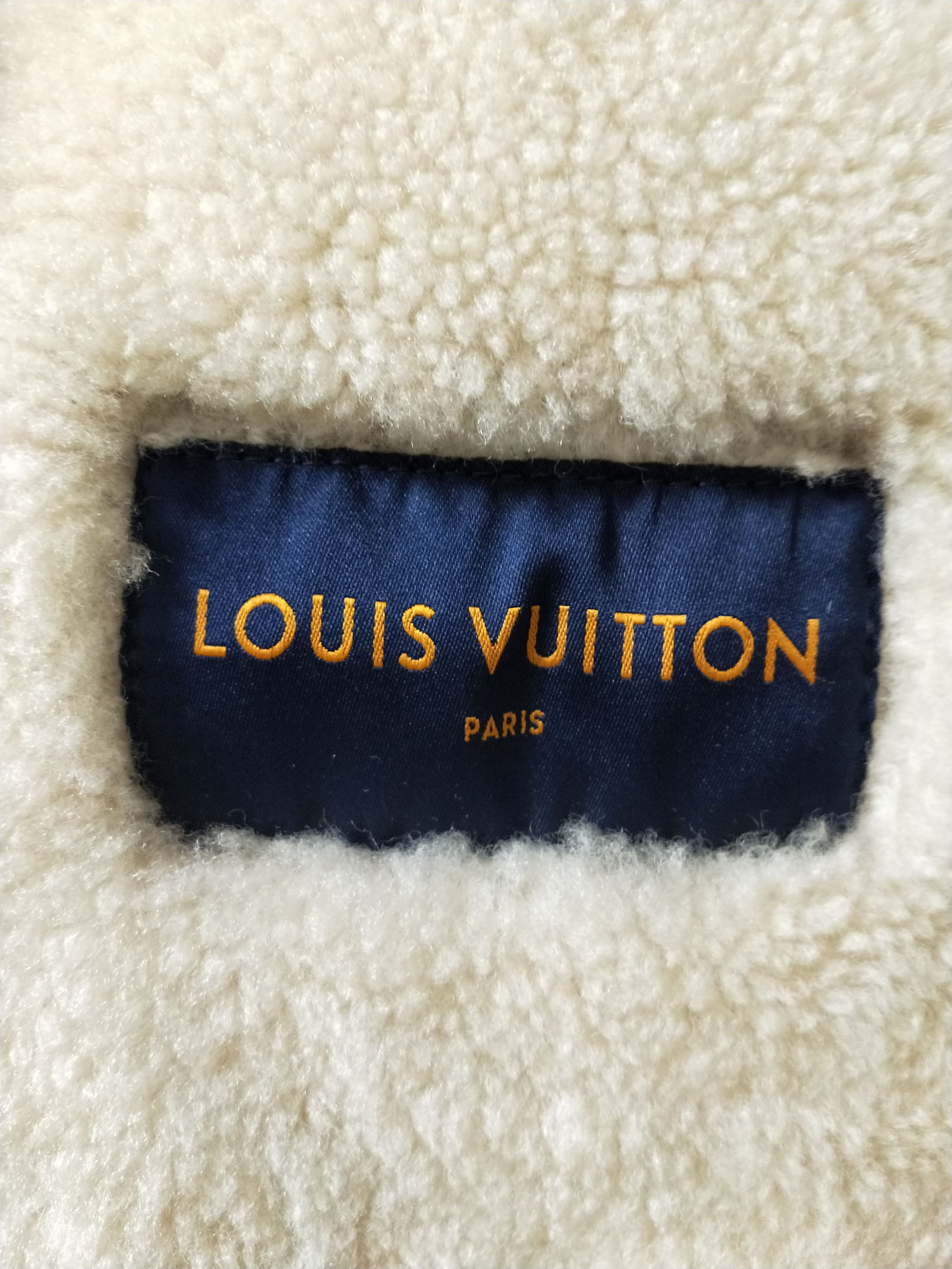 Louis Vuitton Monogram Embossed Shearling Jacket Size US L / EU 52-54 / 3 - 8 Thumbnail
