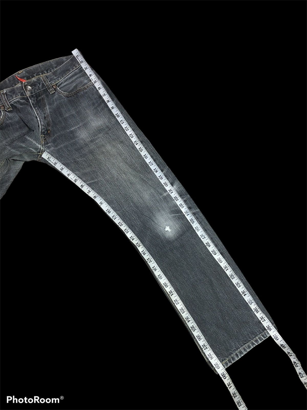Uniqlo SELVEDGE⚡️⚡️UNIQLO DISTRESSED WASHED BLACK DENIM Size US 30 / EU 46 - 7 Thumbnail