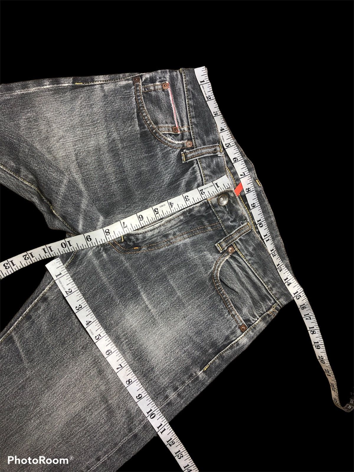 Uniqlo SELVEDGE⚡️⚡️UNIQLO DISTRESSED WASHED BLACK DENIM Size US 30 / EU 46 - 5 Thumbnail