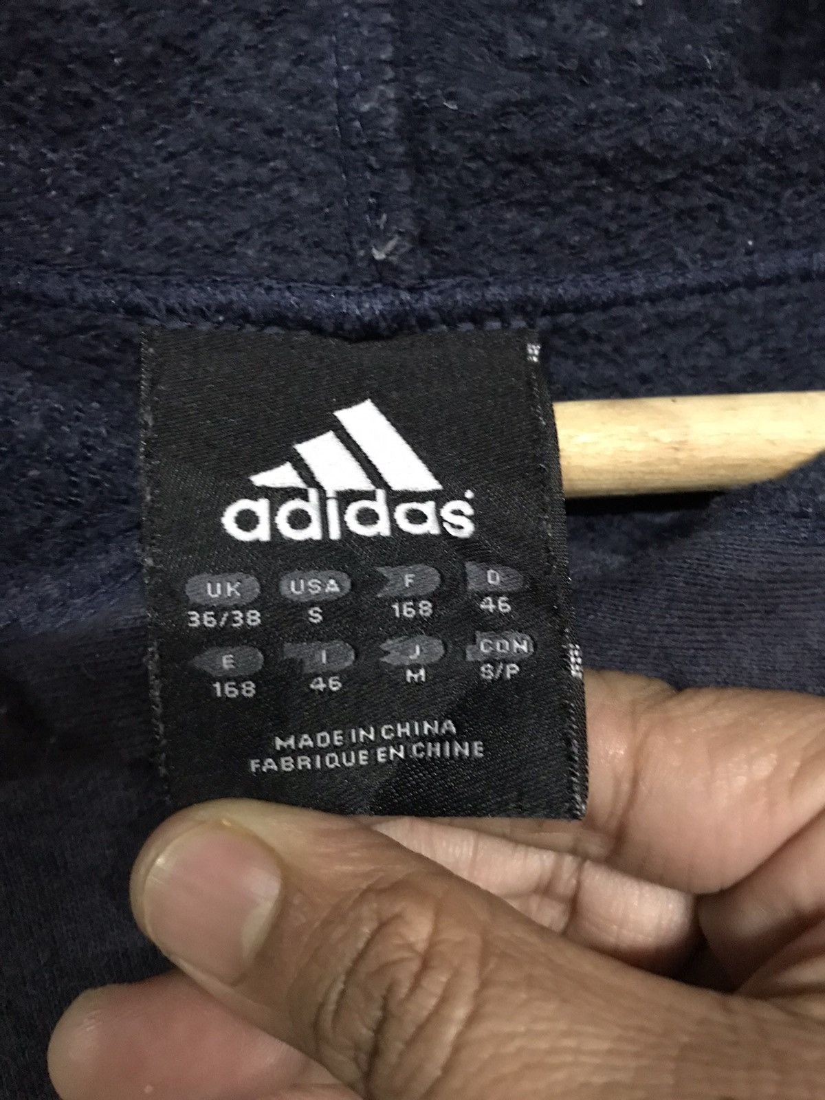 Adidas Adidas Hoodie Small Logo Pullover Size US M / EU 48-50 / 2 - 5 Thumbnail