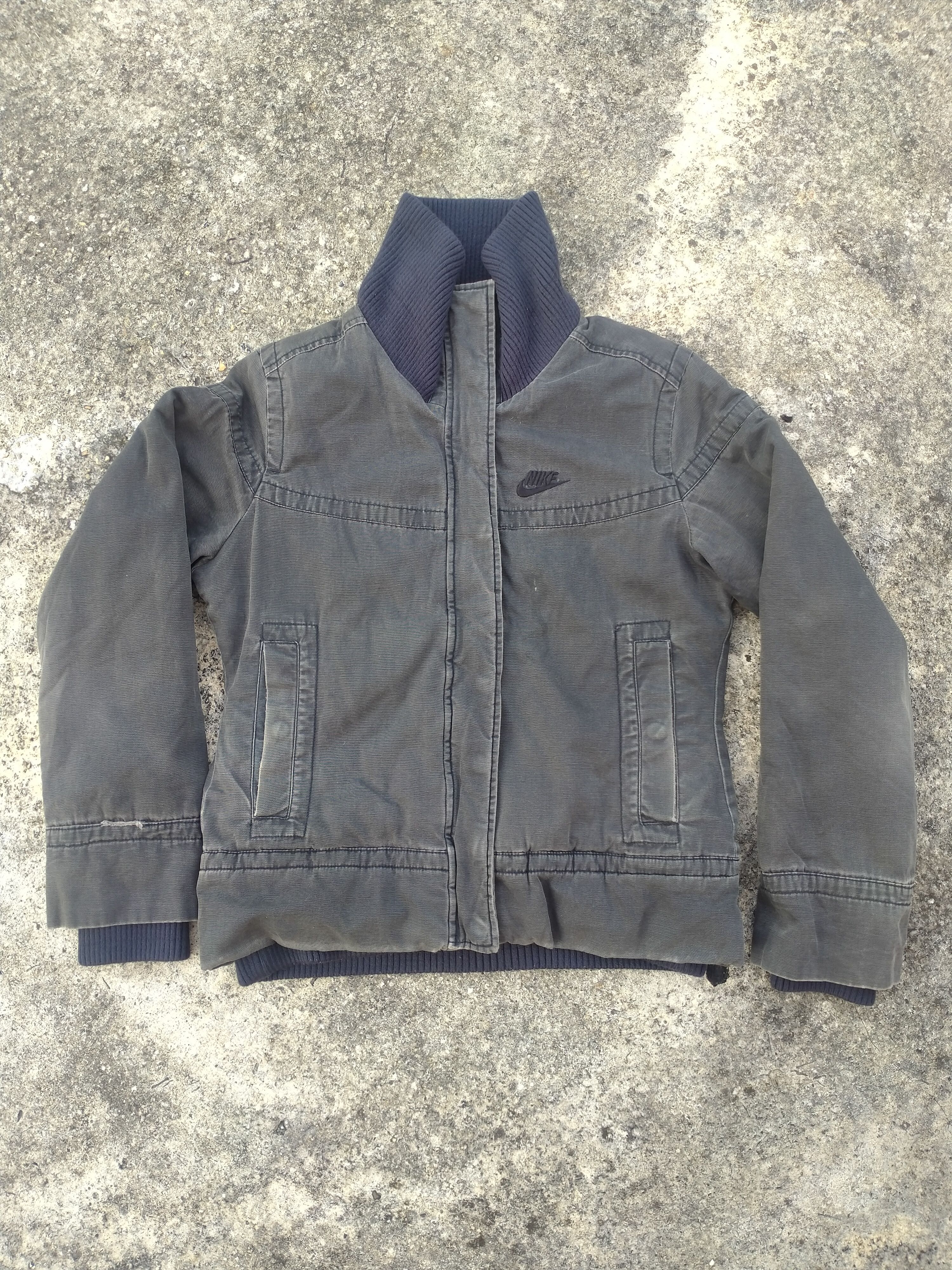 Nike NIKE SMALL SWOOSH SUN FADED BOMBER JACKET Size US S / EU 44-46 / 1 - 2 Thumbnail