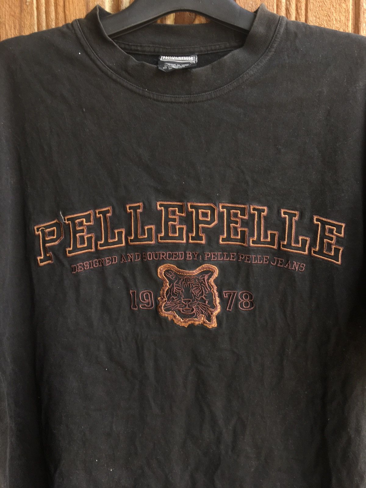 Pelle Pelle Design PELLE PELLE by marc dukhanan logo design Size US L / EU 52-54 / 3 - 1 Thumbnail