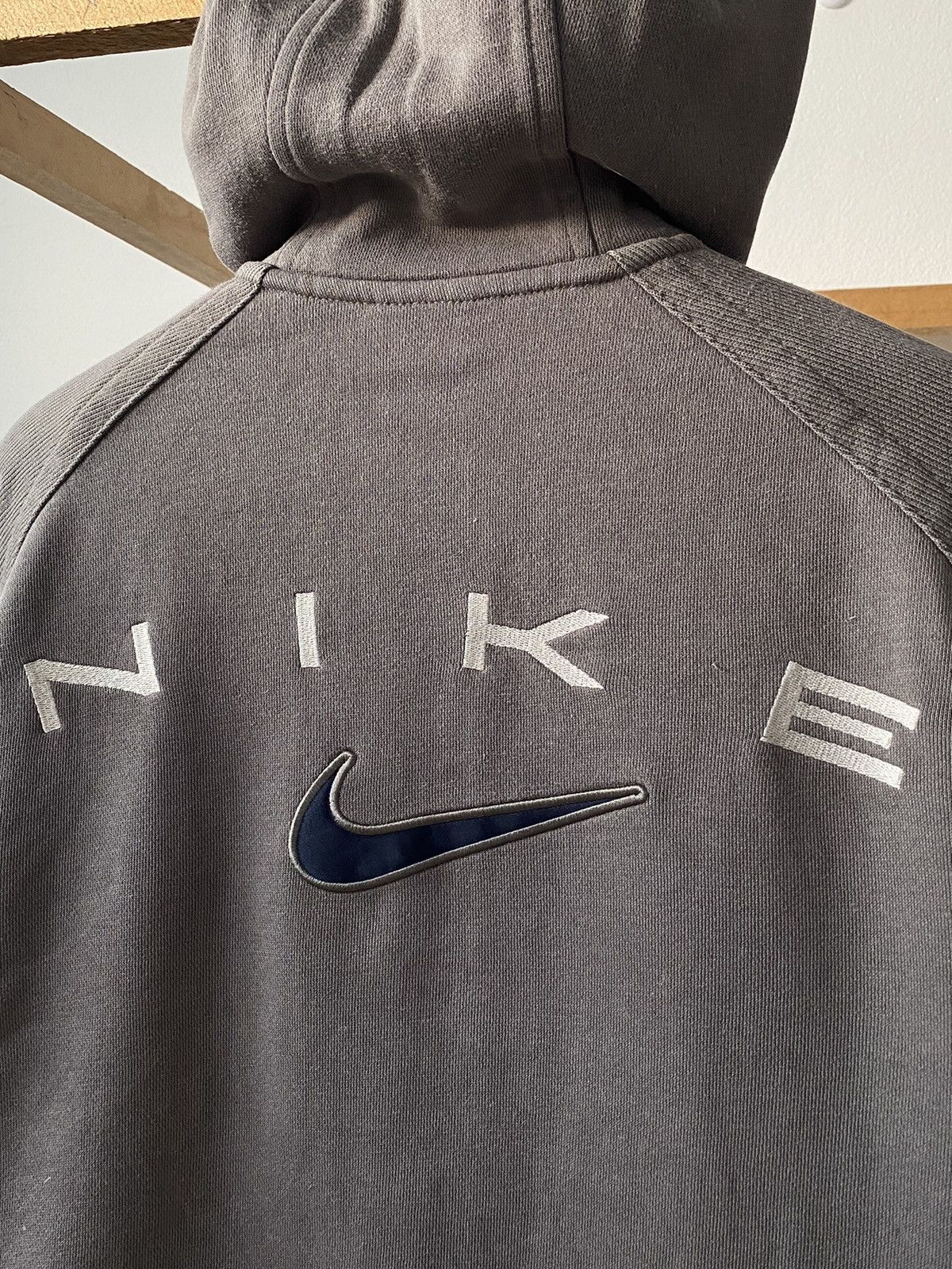 Vintage 90’s Nike Spell Out Zip-Up Hoodie