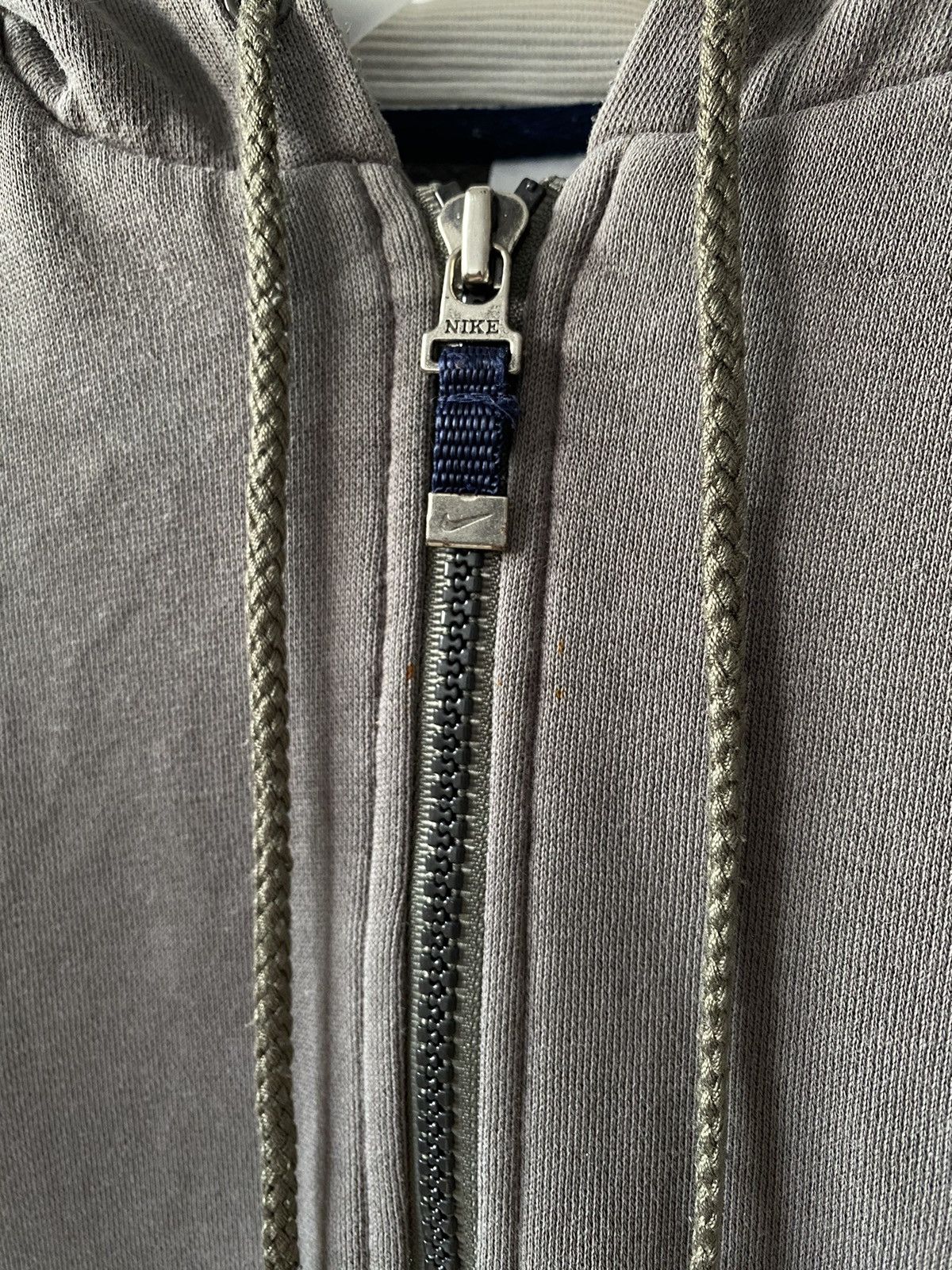 Vintage 90’s Nike Spell Out Zip-Up Hoodie