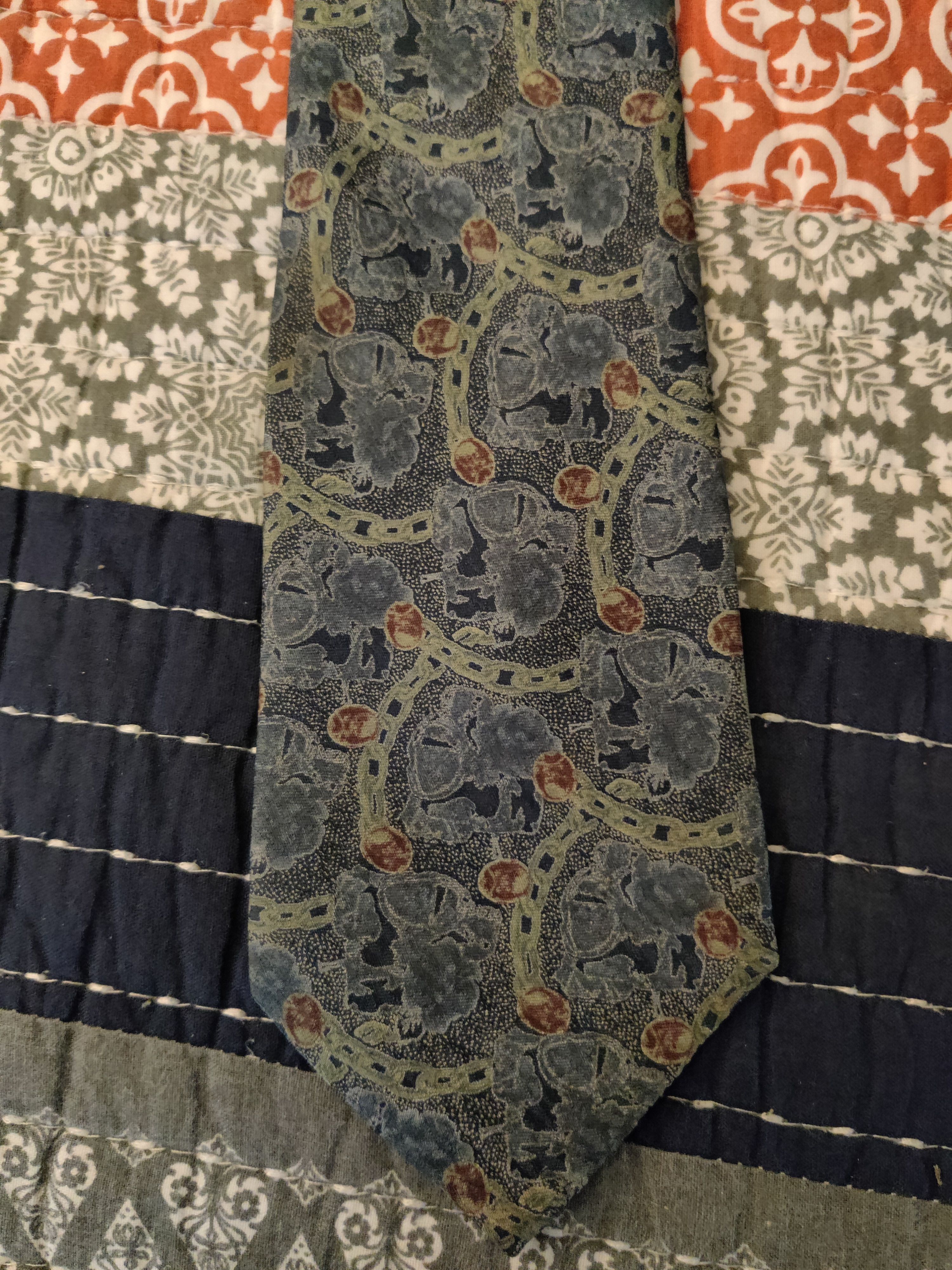 Junior Gaultier neck tie punk skull chain 1980s Jean Paul