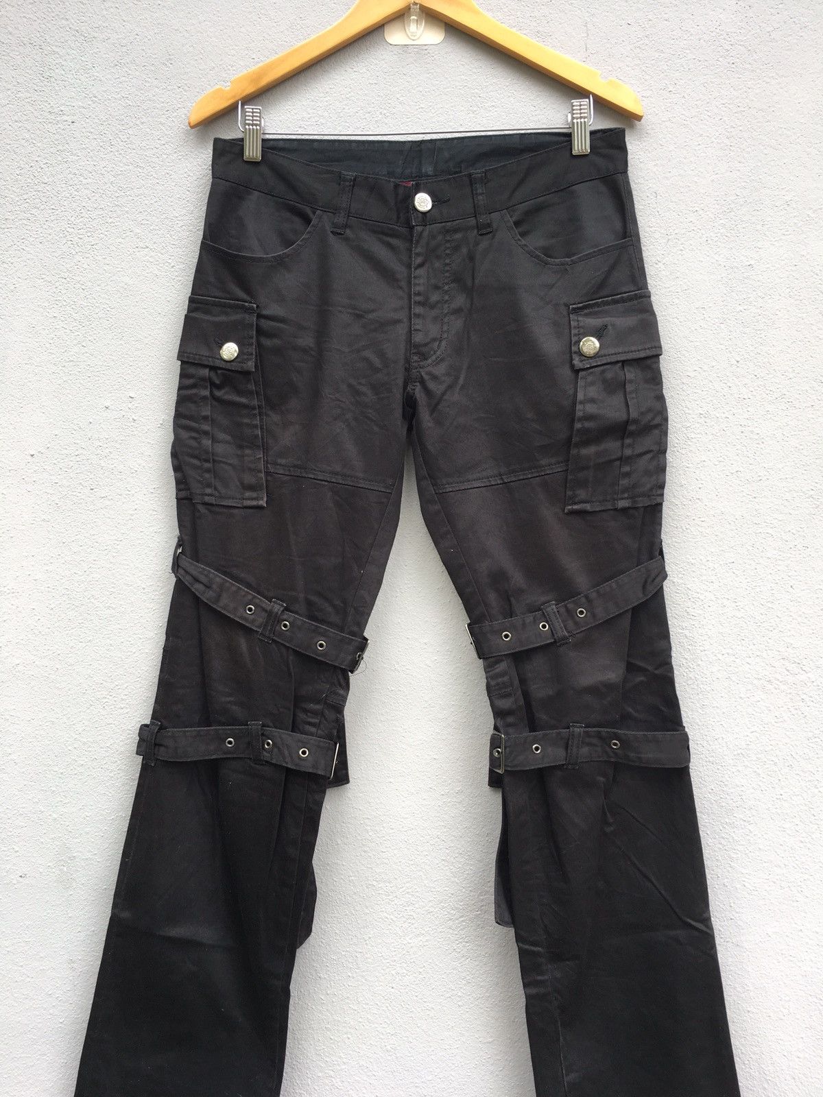 Custom culture bondage hypebeast style